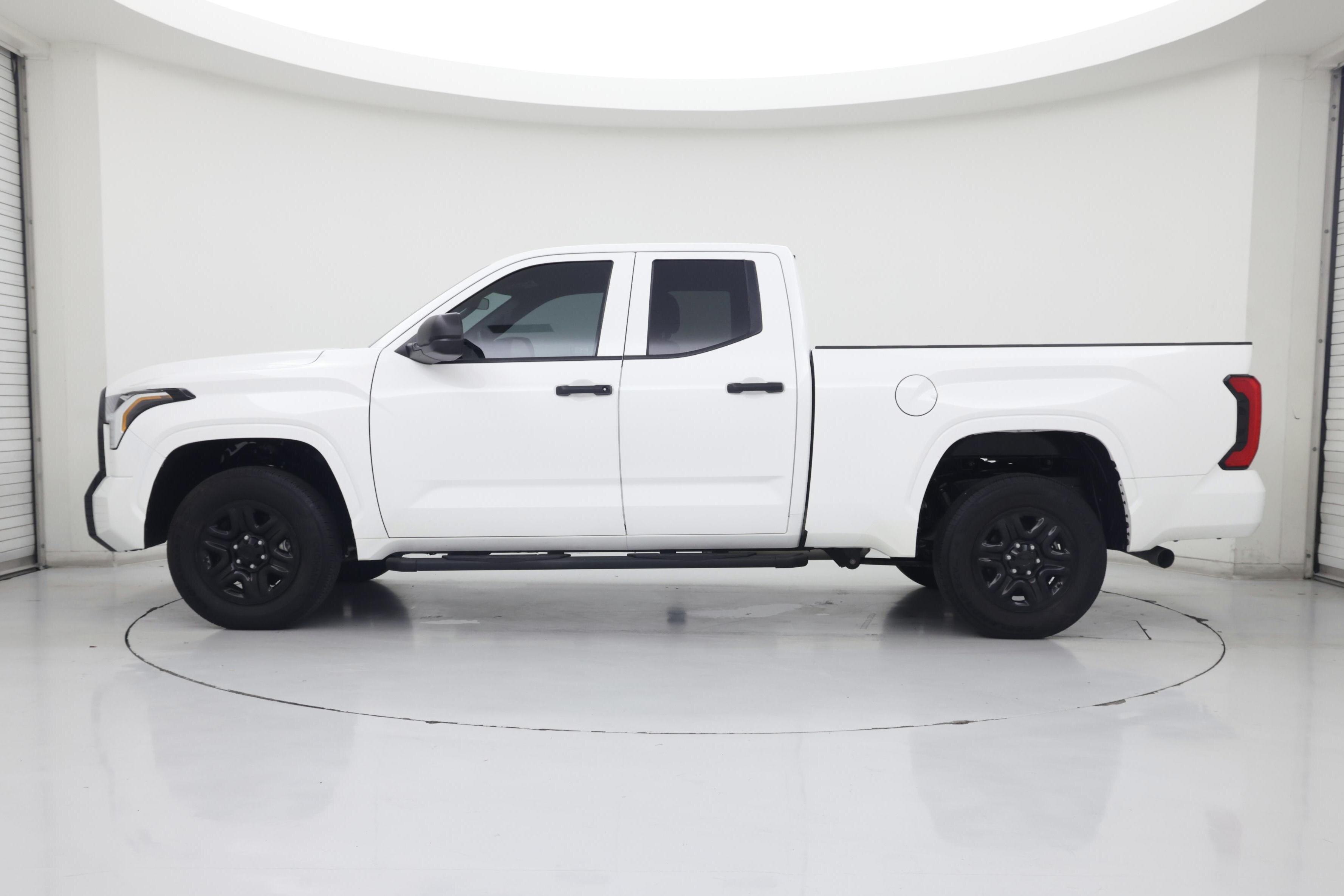 Thumbnail: 2025 Toyota Tundra - 3