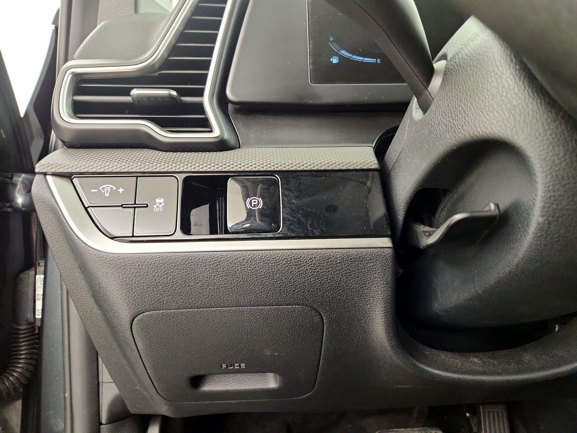 Thumbnail: 2024 Kia Sportage - 13