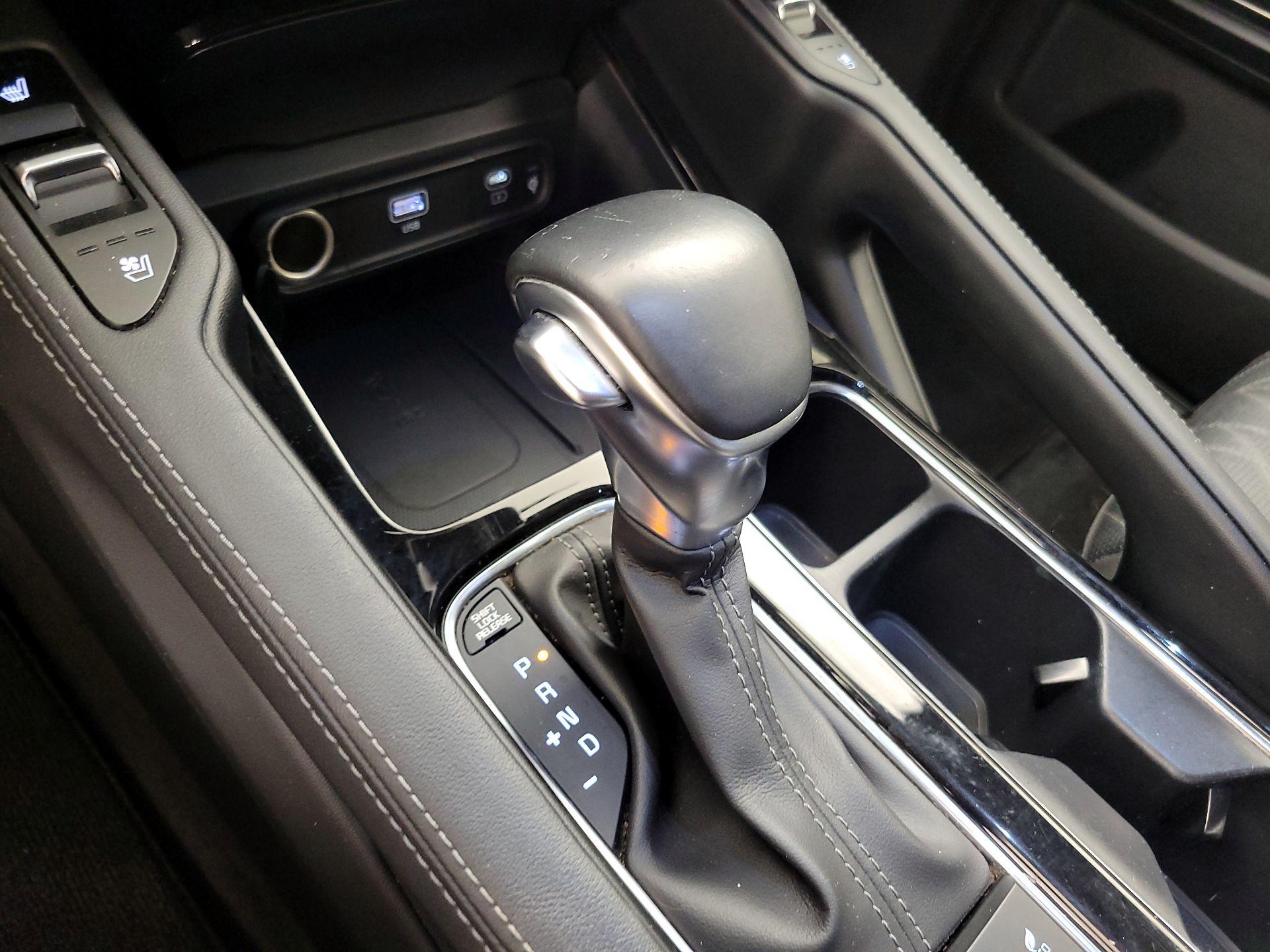 Thumbnail: 2023 Kia Telluride - 18