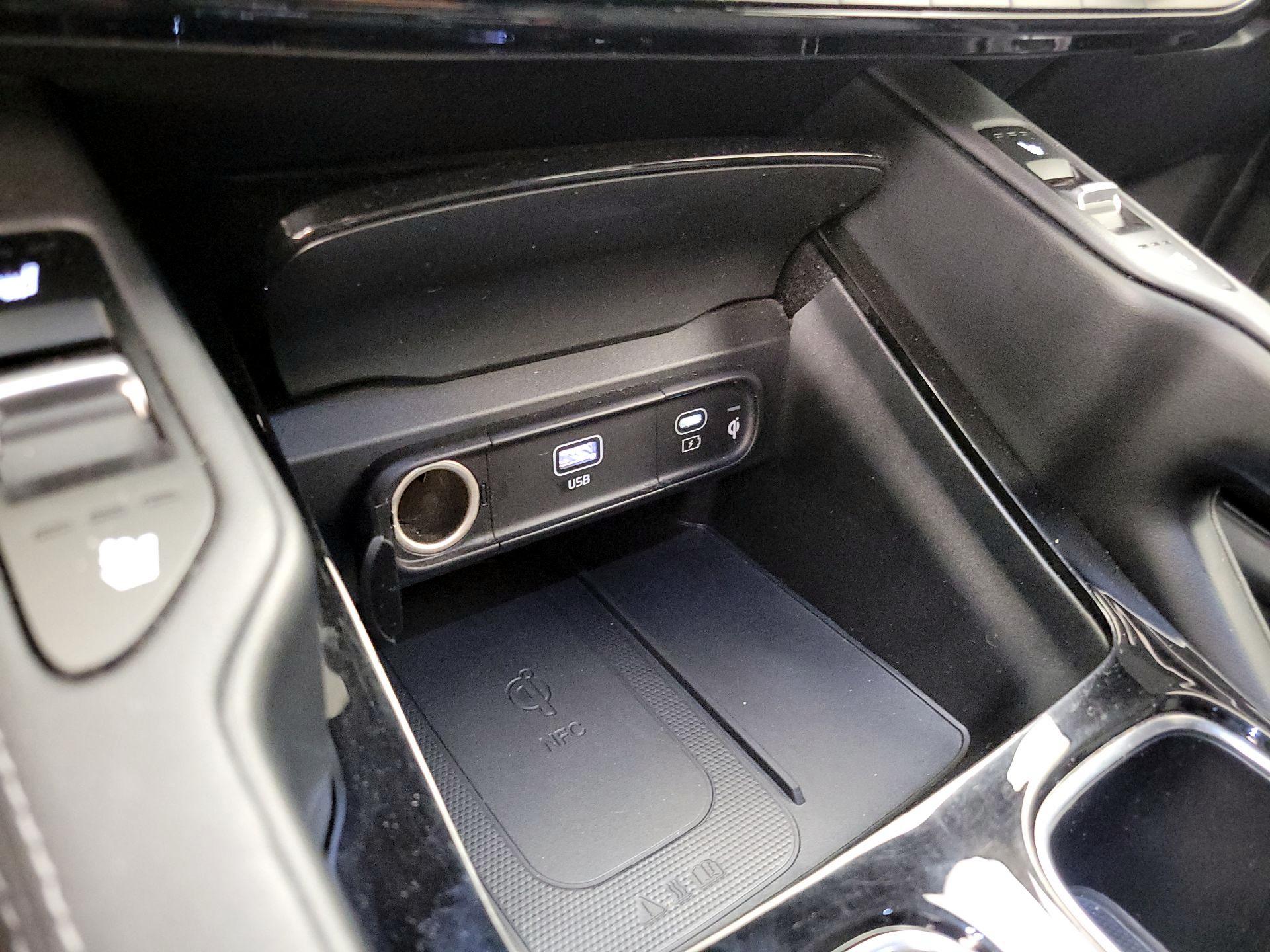 Thumbnail: 2023 Kia Telluride - 19