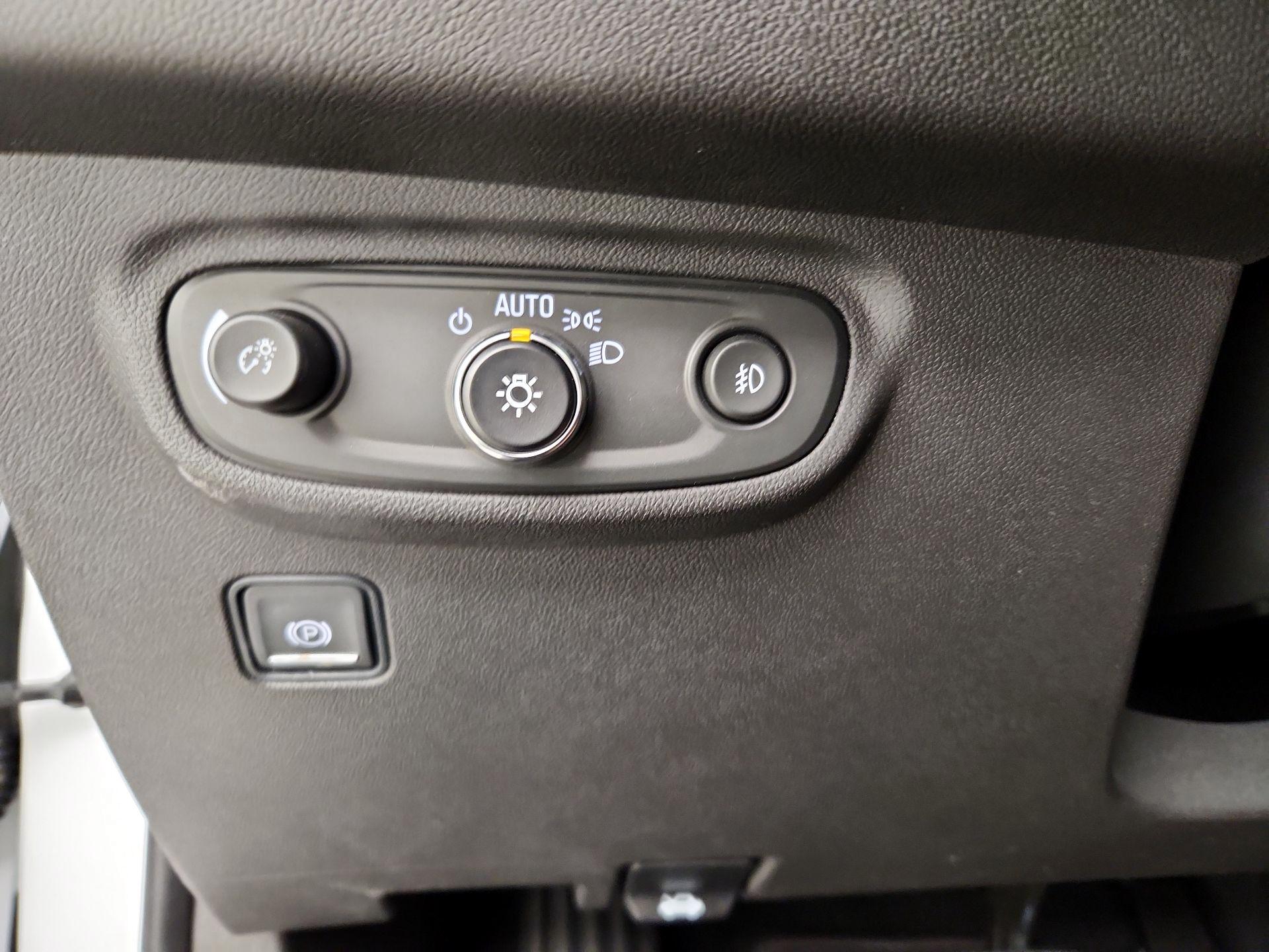 Thumbnail: 2021 GMC Terrain - 13