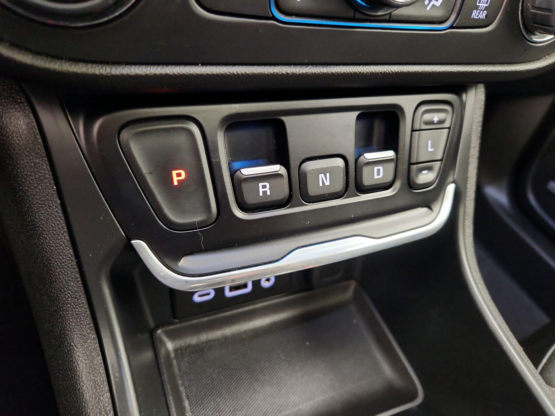 Thumbnail: 2021 GMC Terrain - 18