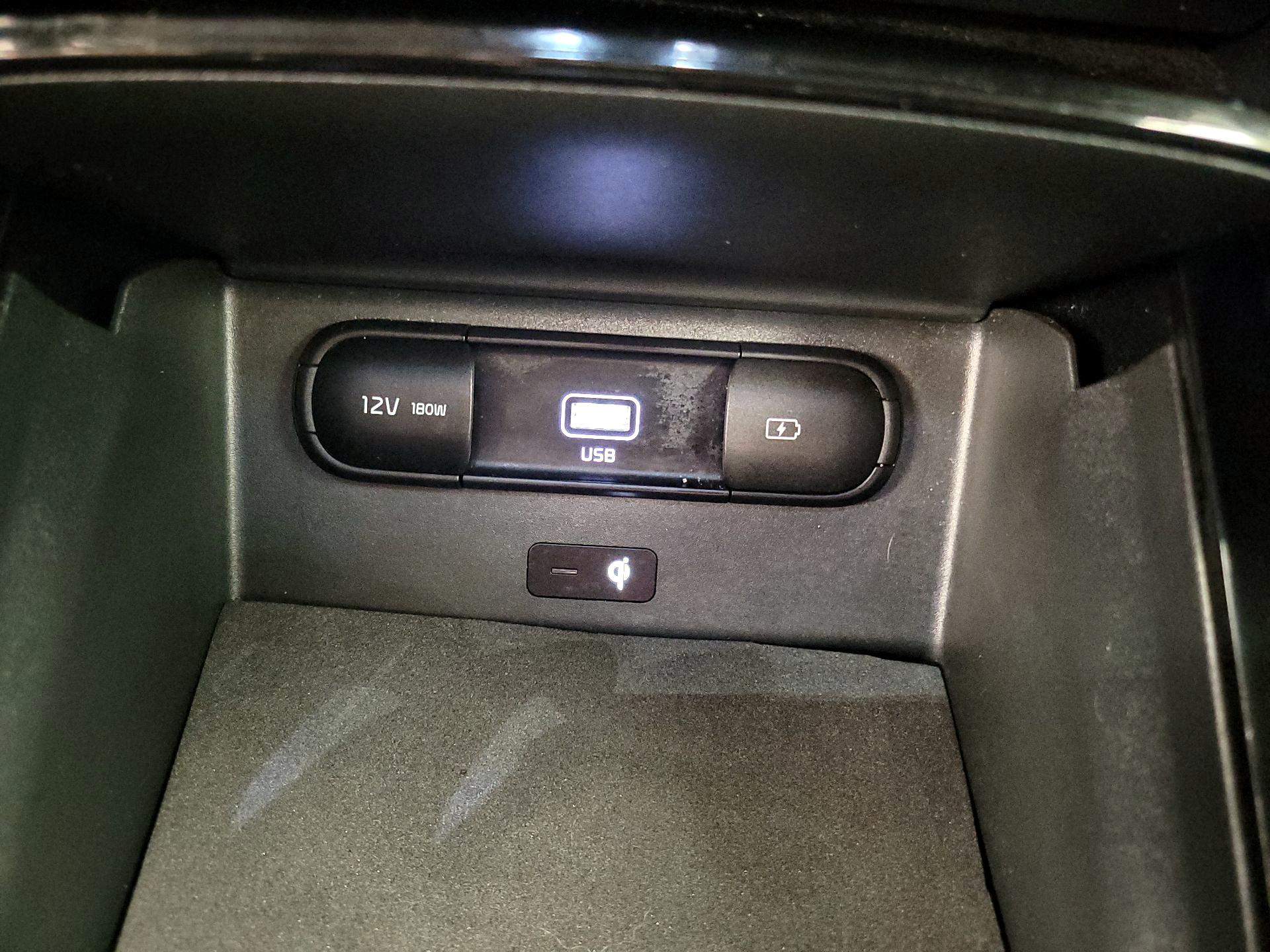 Thumbnail: 2022 Kia Telluride - 19