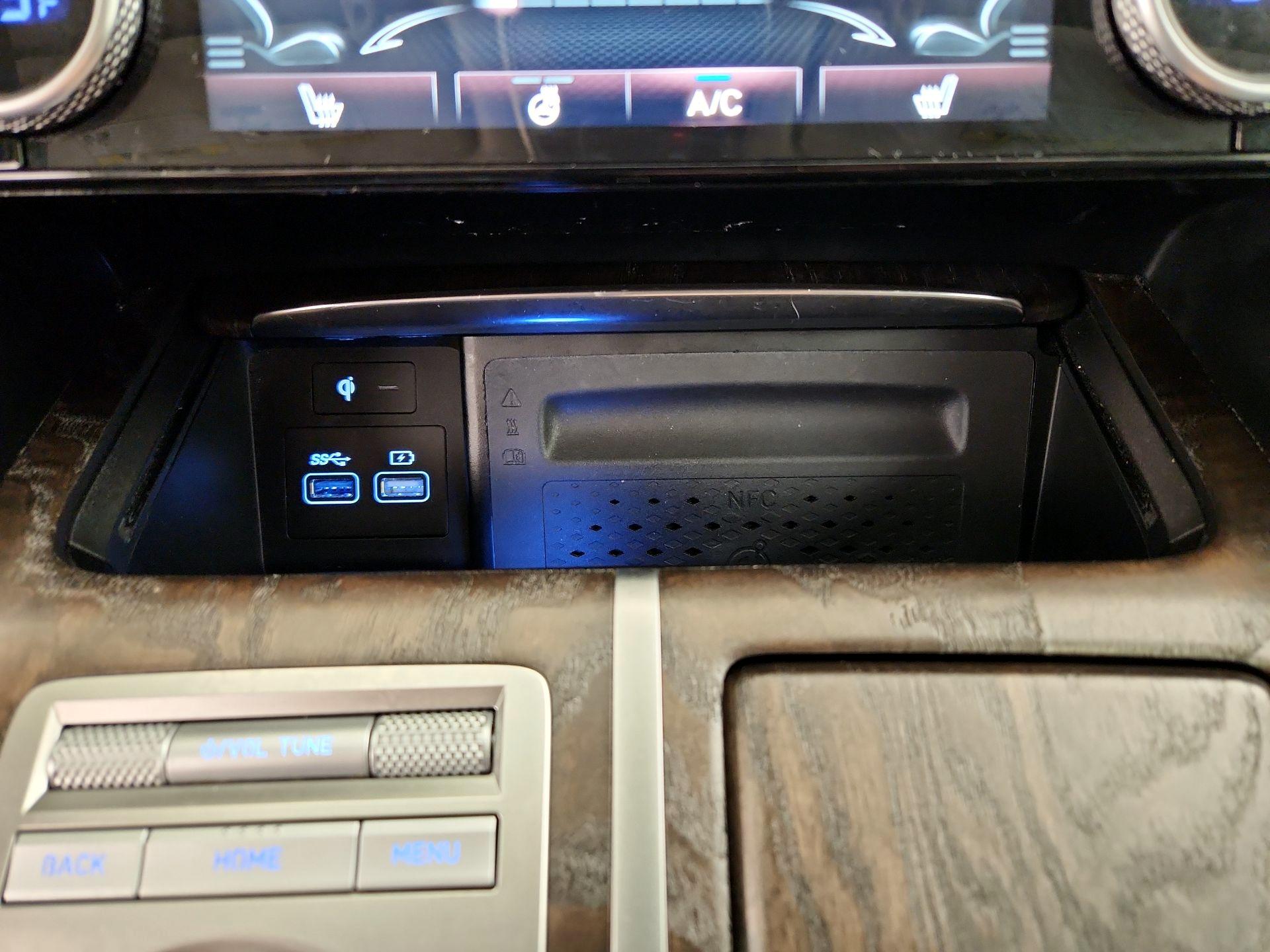 Thumbnail: 2024 Genesis GV80 - 19