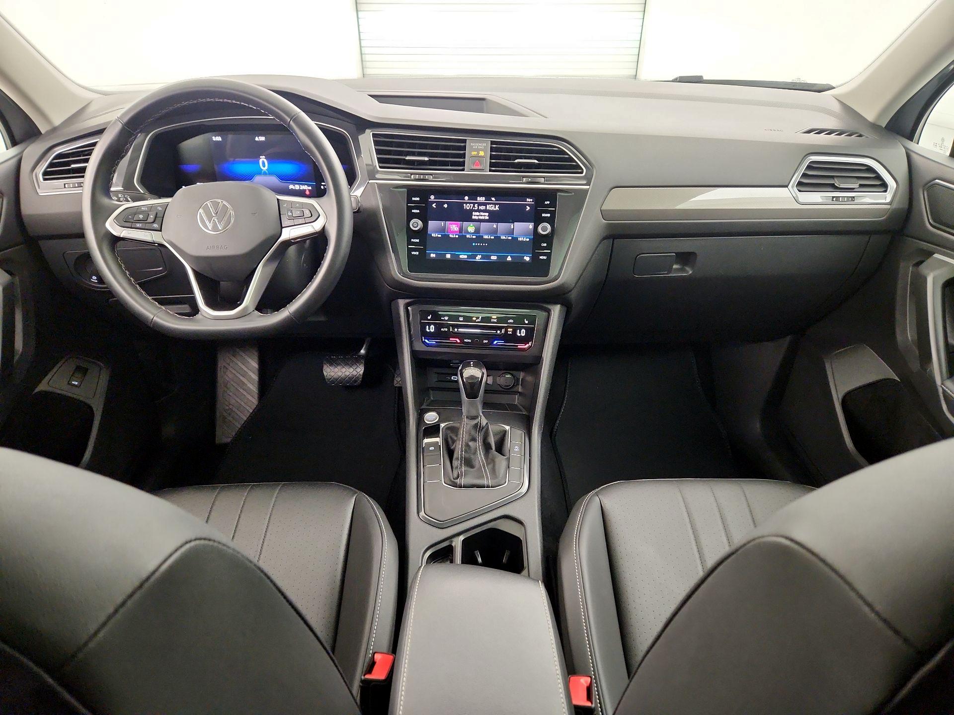 Thumbnail: 2024 Volkswagen Tiguan - 9