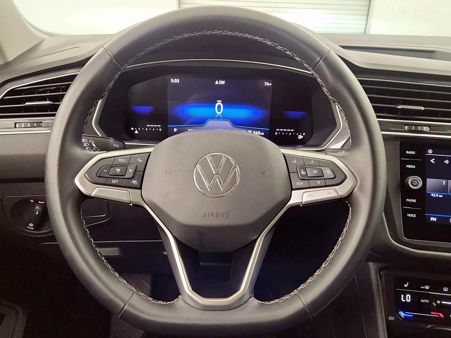 Thumbnail: 2024 Volkswagen Tiguan - 10