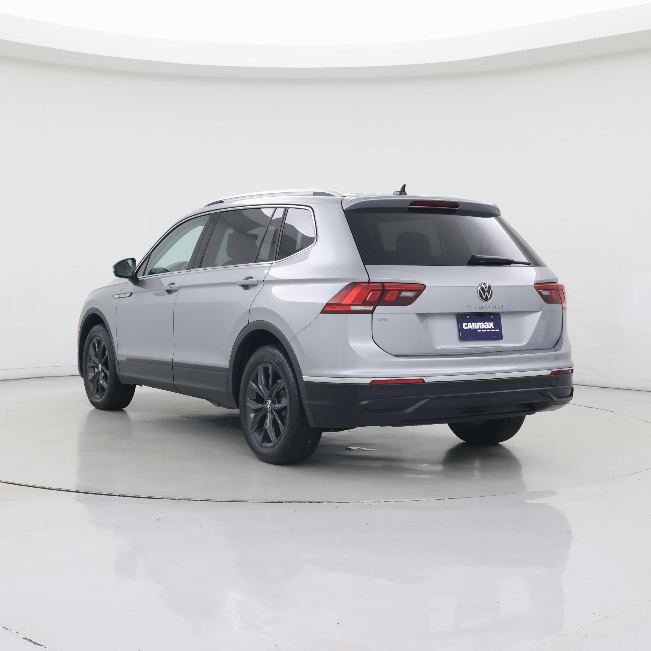 Thumbnail: 2024 Volkswagen Tiguan - 2