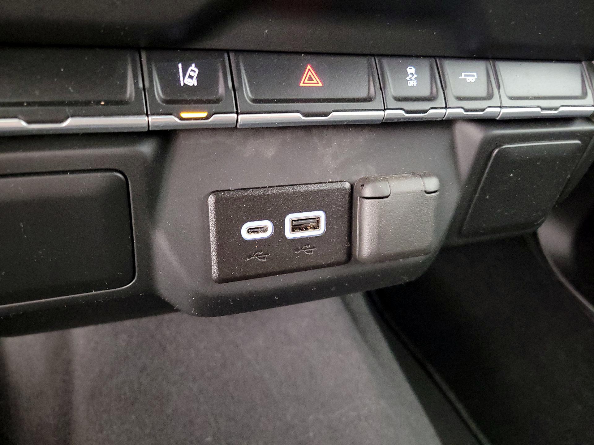 Thumbnail: 2024 Chevrolet Silverado 2500 - 18