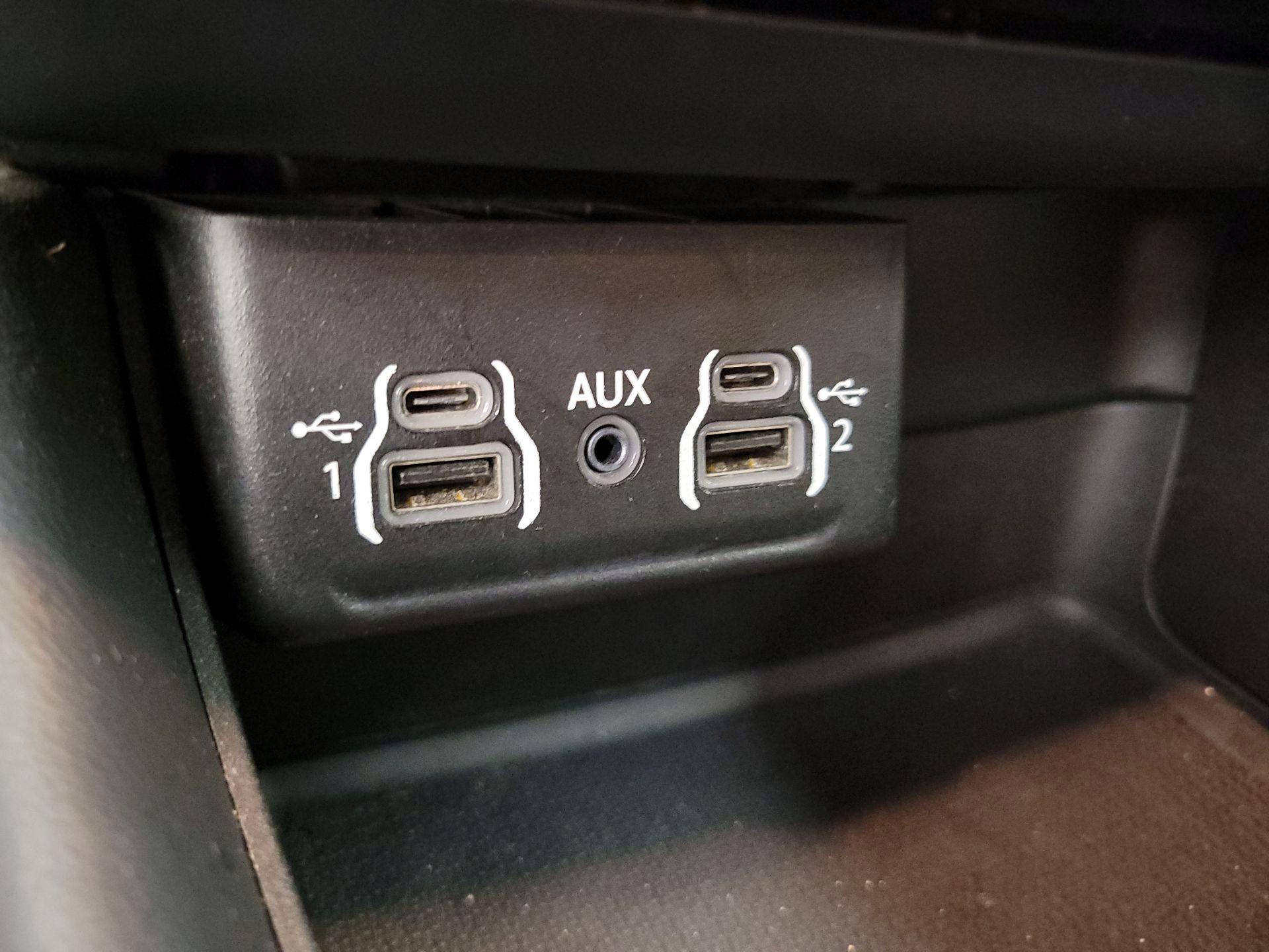 Thumbnail: 2023 Dodge Durango - 18