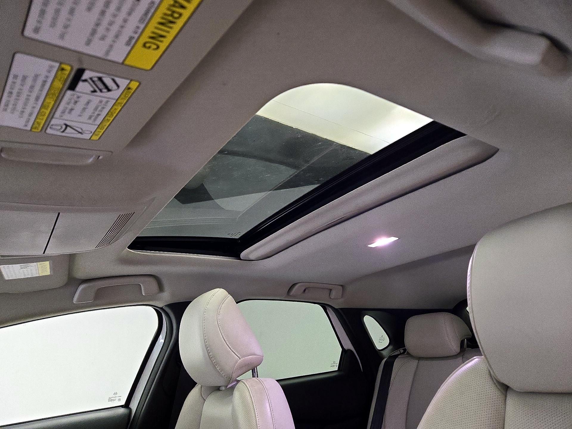 Thumbnail: 2022 Mazda CX-30 - 19