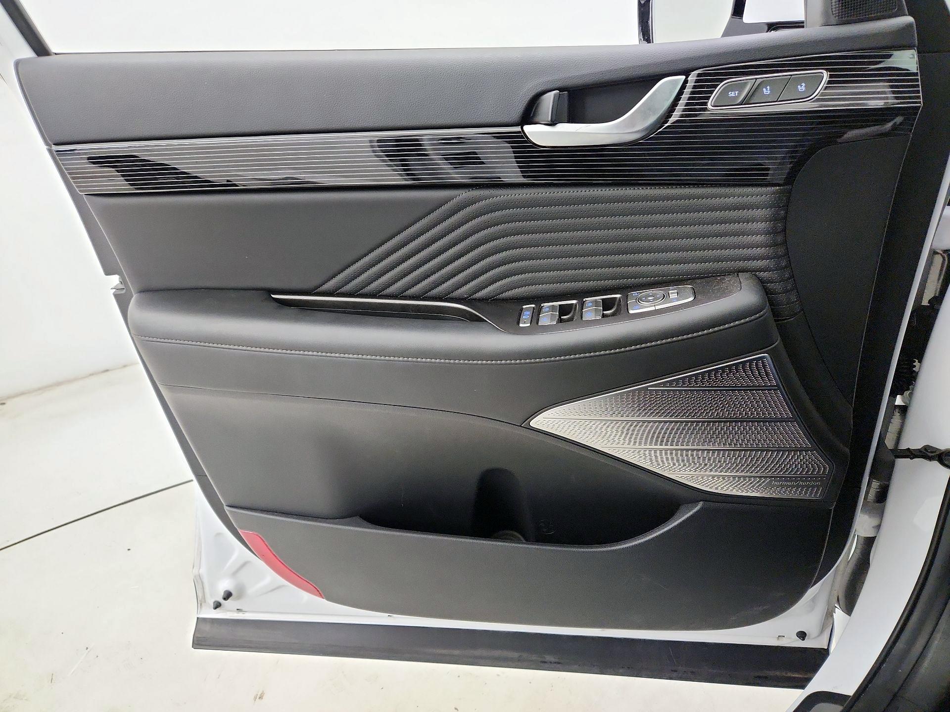 Thumbnail: 2025 Hyundai Palisade - 12