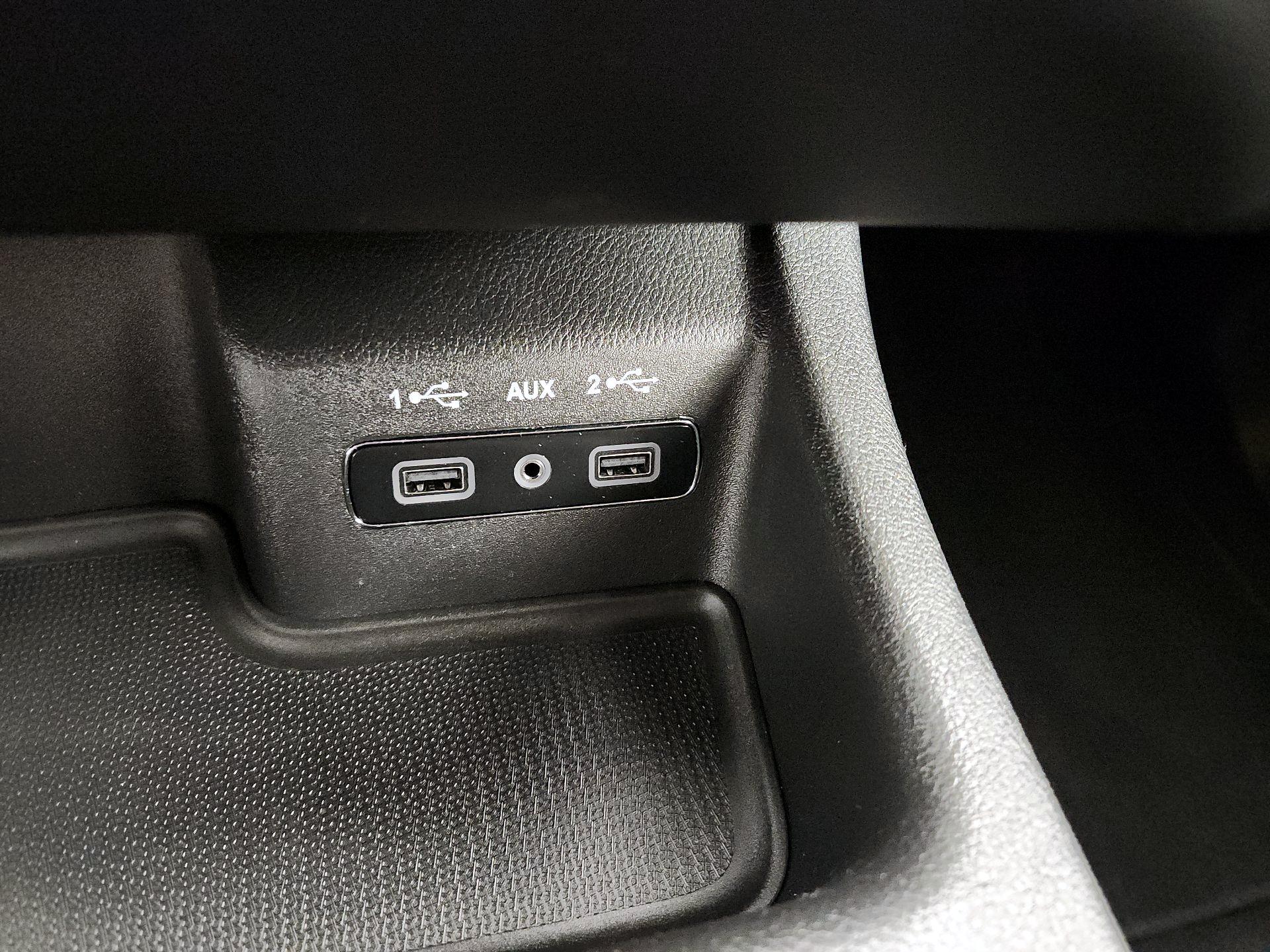 Thumbnail: 2020 Dodge Durango - 18