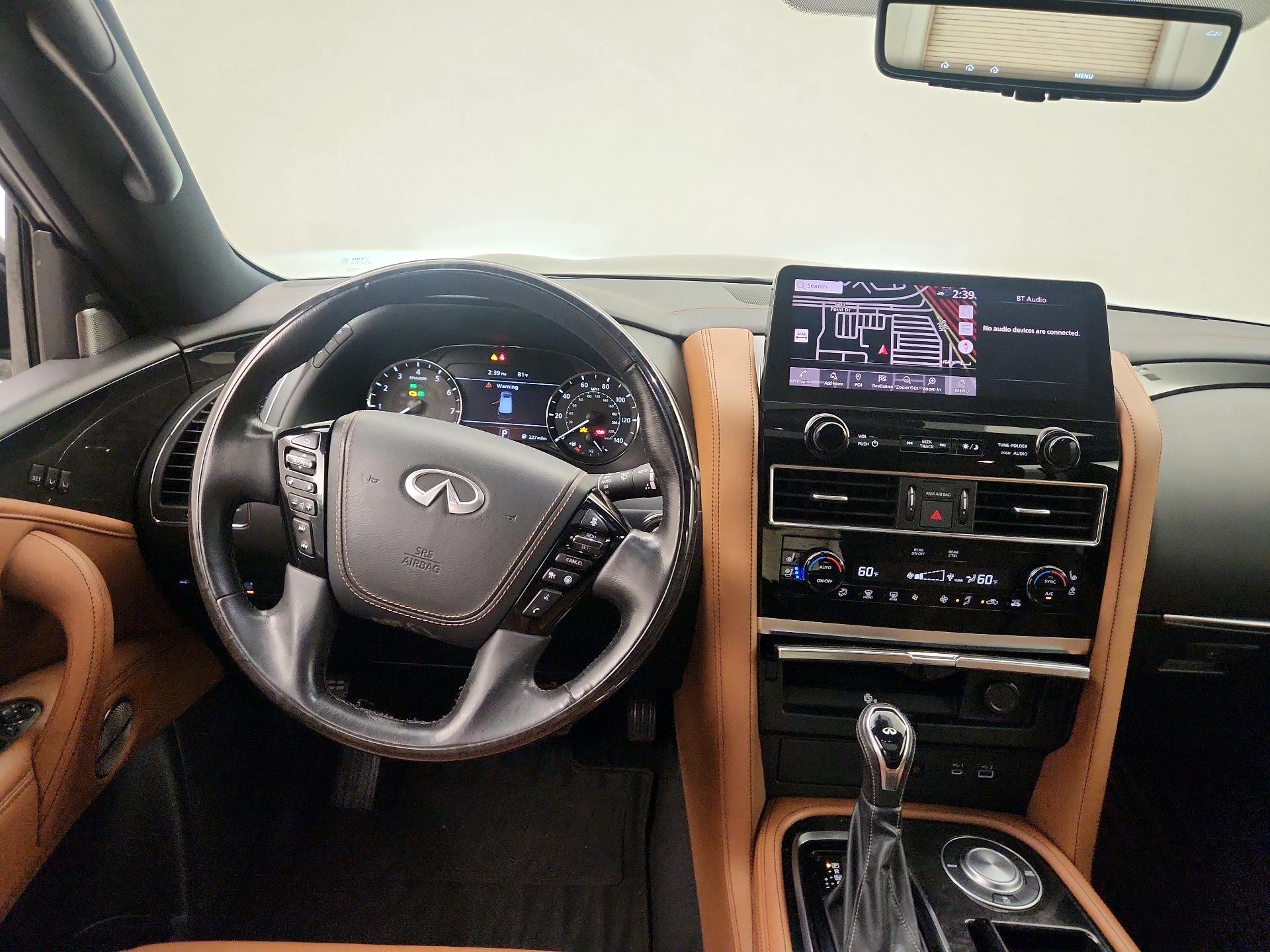 Thumbnail: 2022 INFINITI QX80 - 10