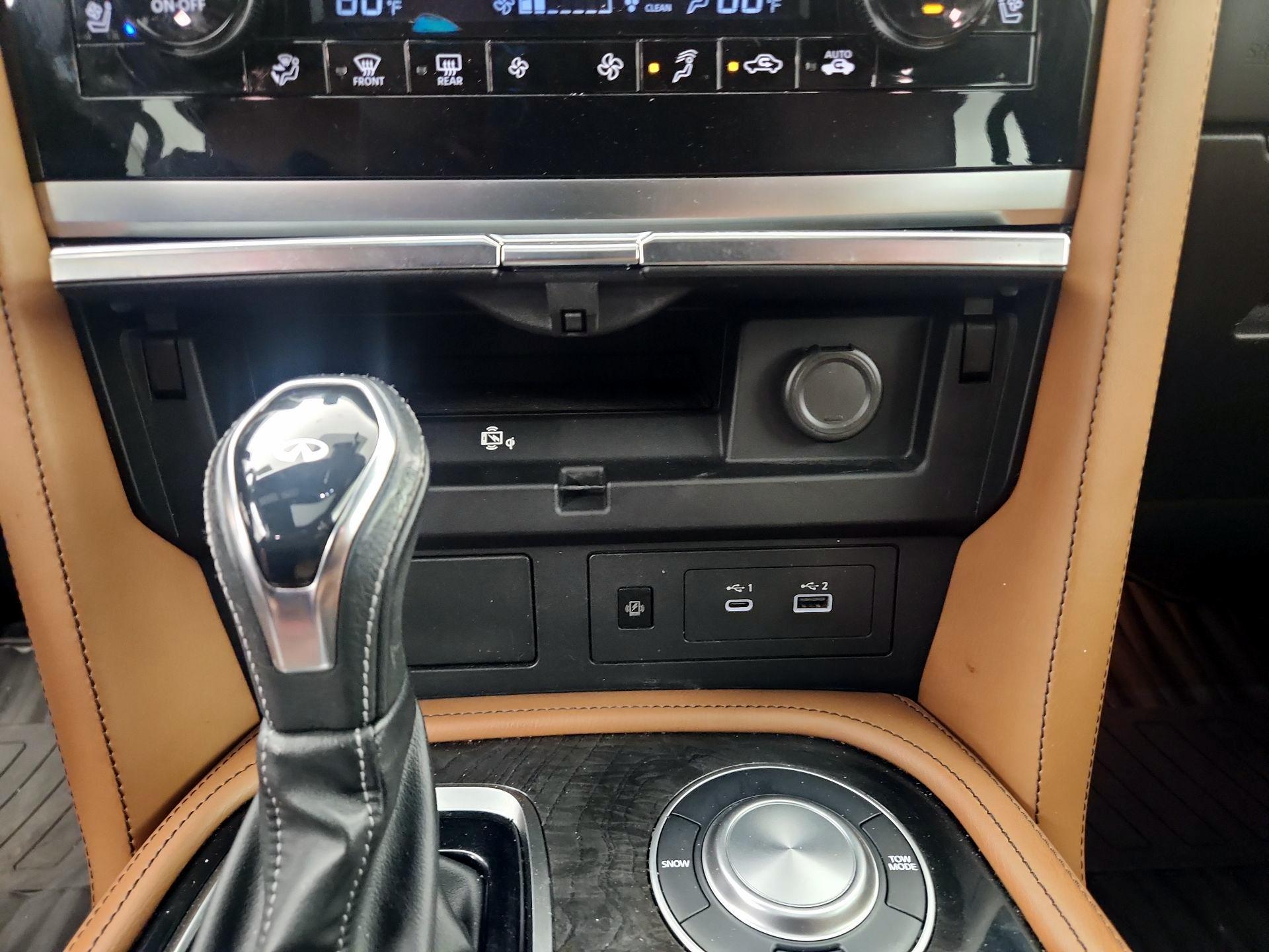 Thumbnail: 2022 INFINITI QX80 - 19