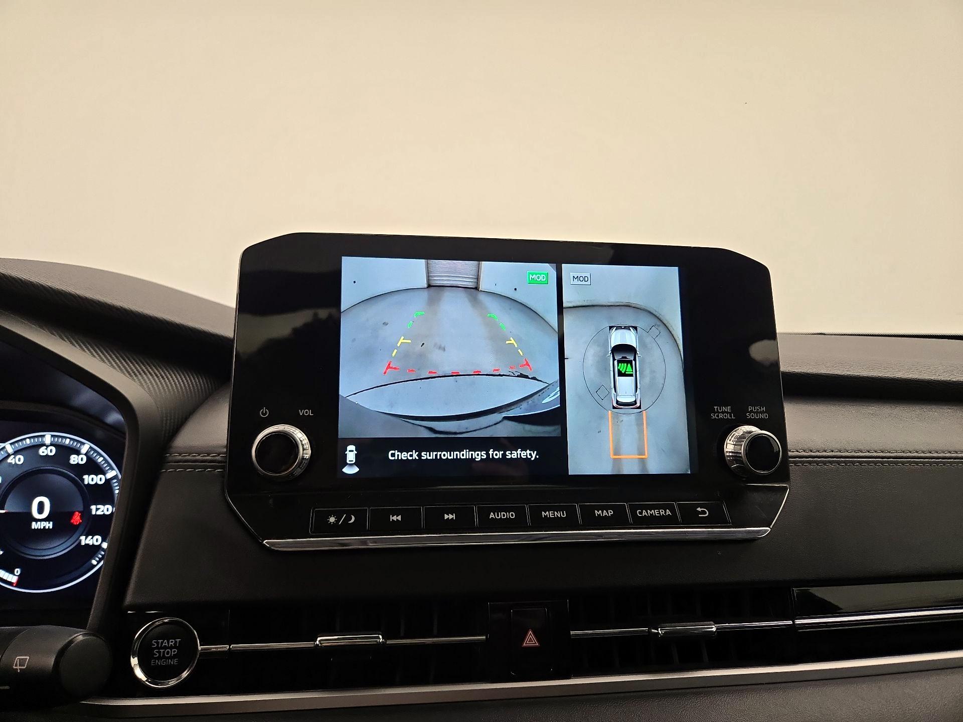 Thumbnail: 2024 Mitsubishi Outlander - 15