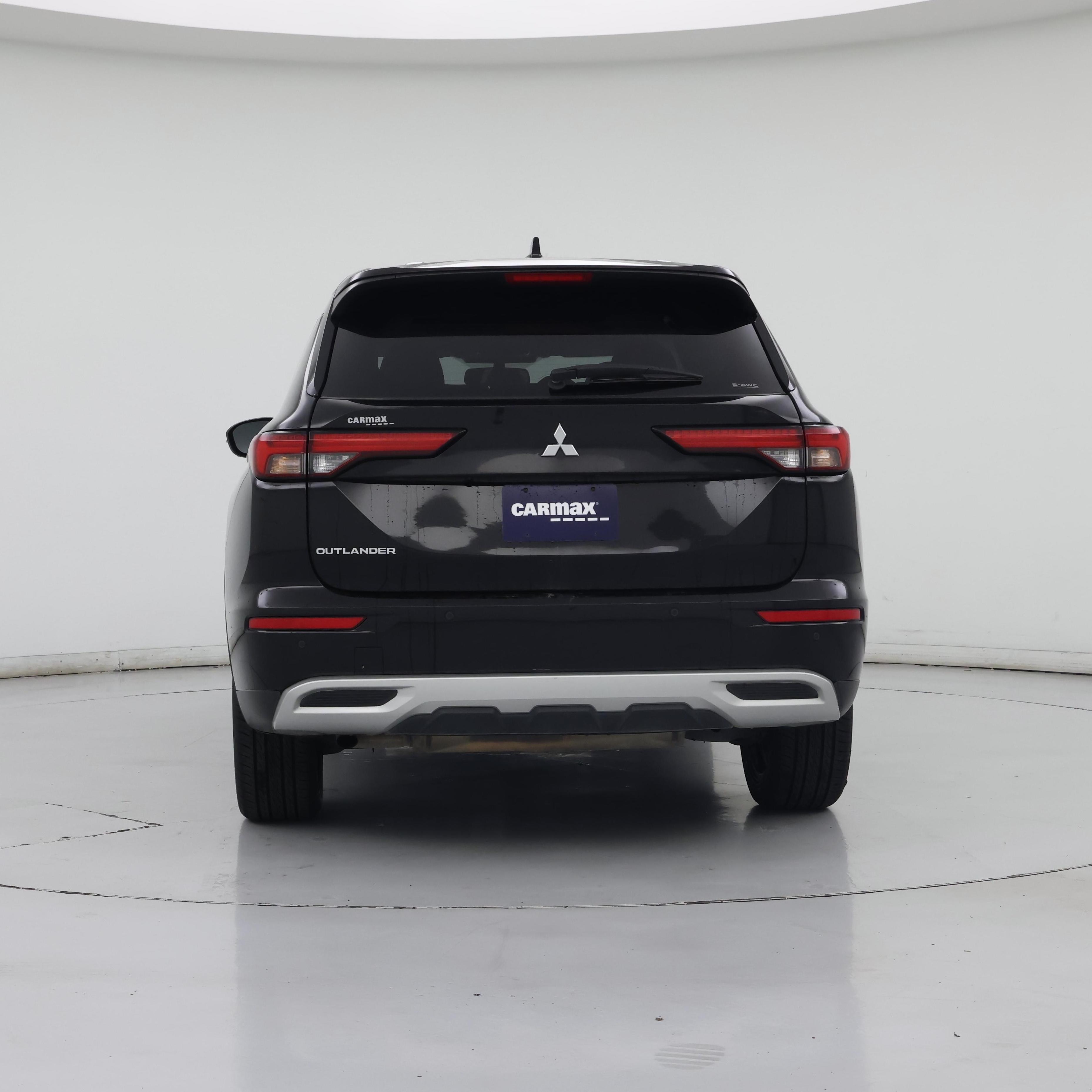 Thumbnail: 2024 Mitsubishi Outlander - 6