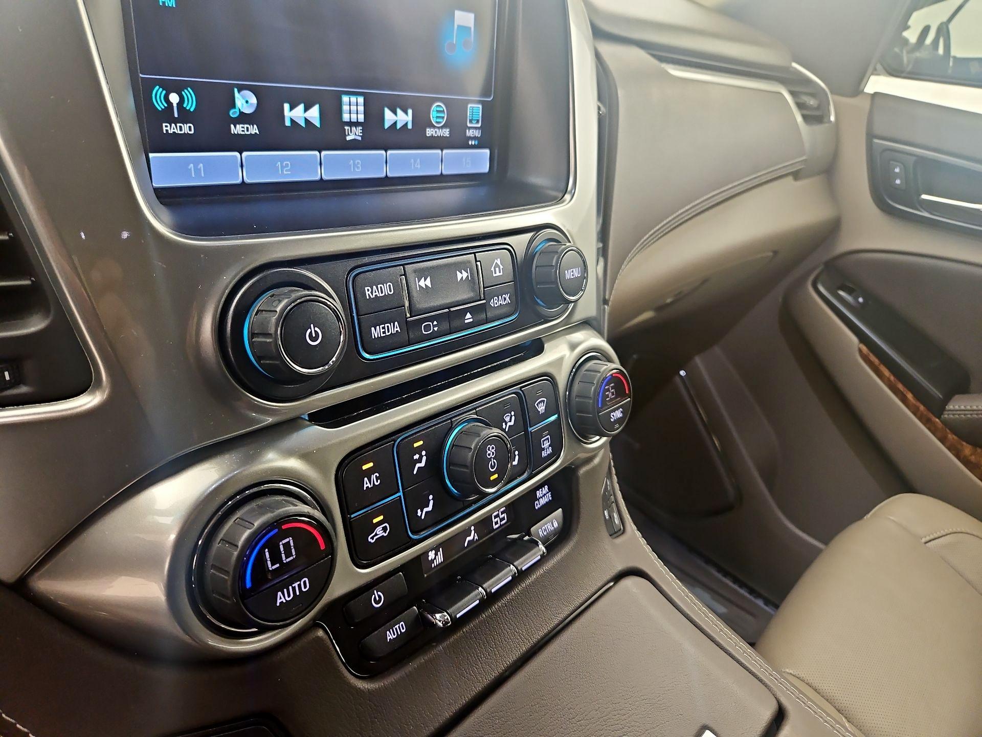 Thumbnail: 2020 Chevrolet Suburban - 14