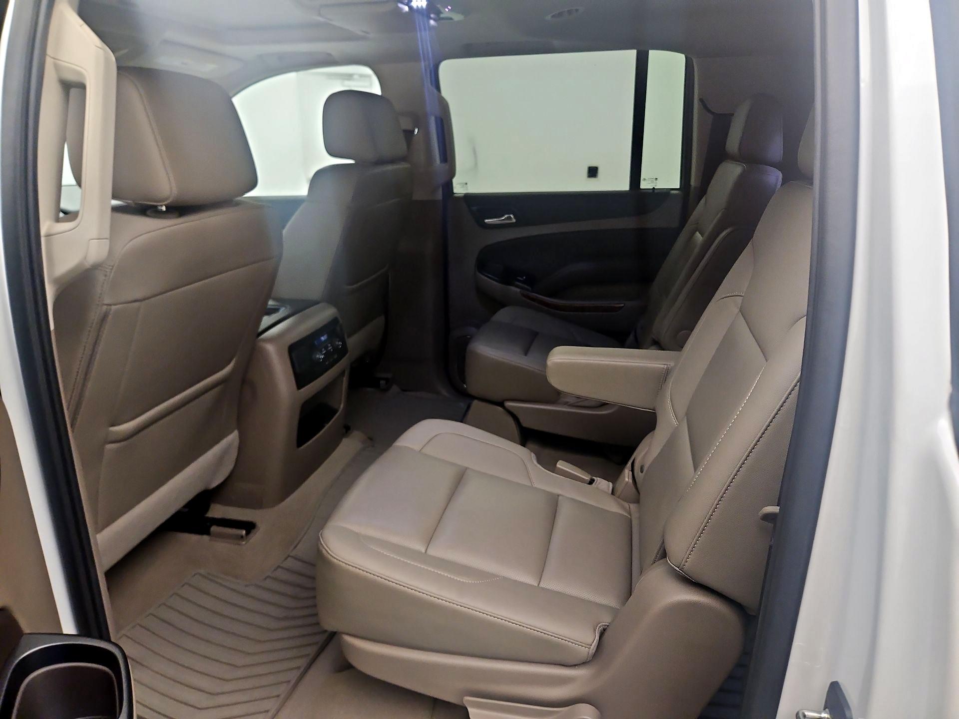 Thumbnail: 2020 Chevrolet Suburban - 16