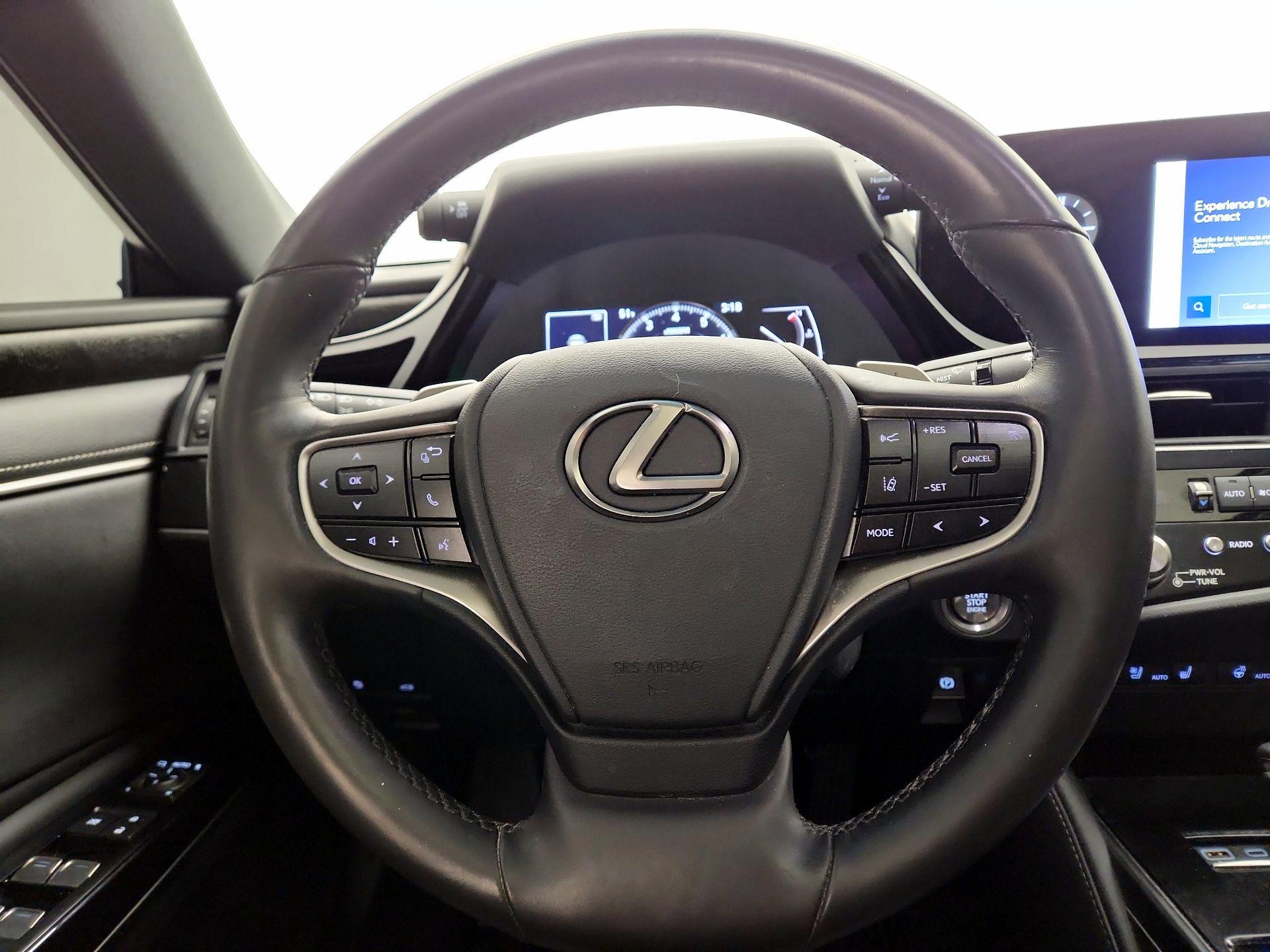 Thumbnail: 2024 Lexus ES - 10