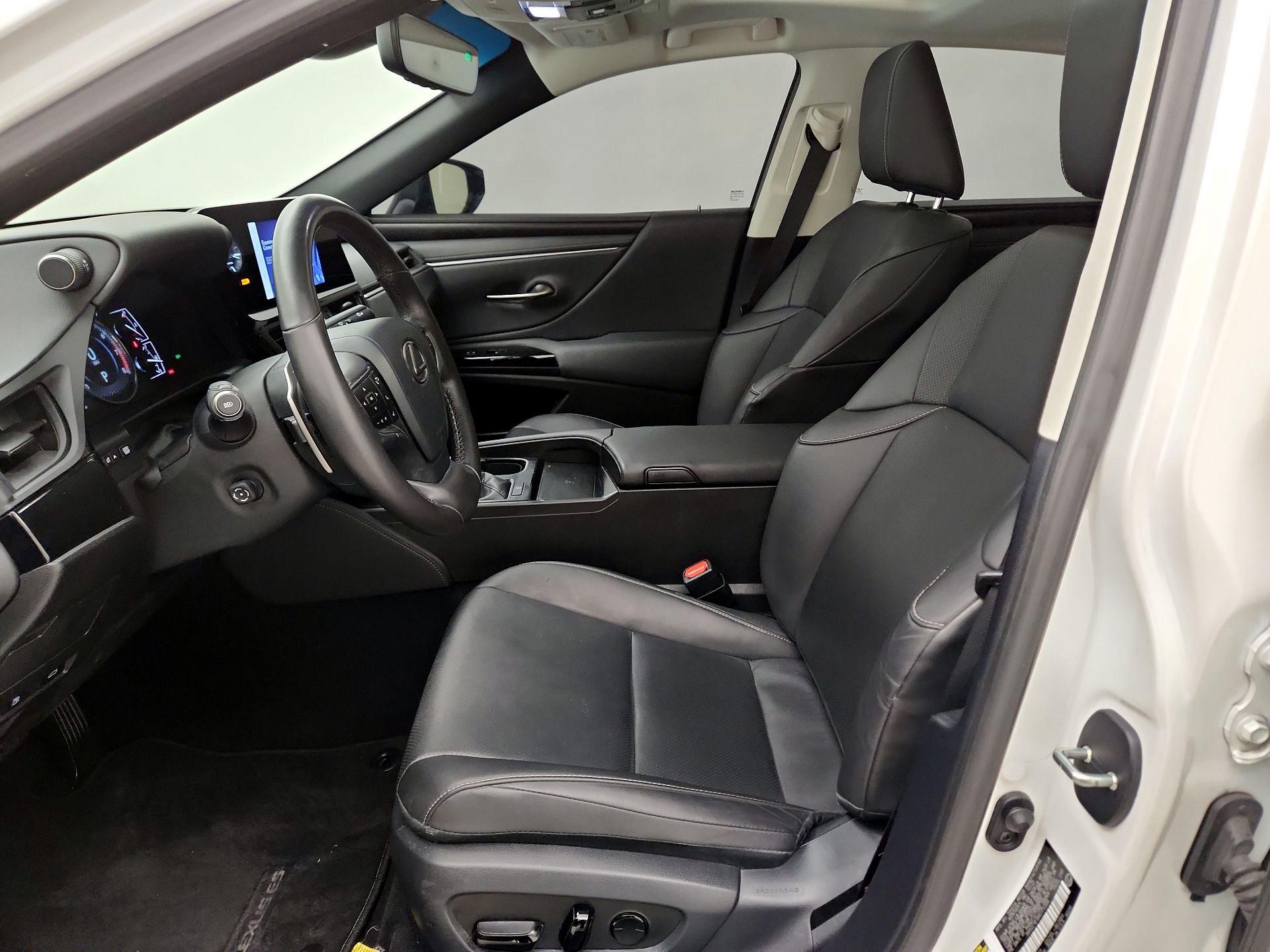 Thumbnail: 2024 Lexus ES - 11