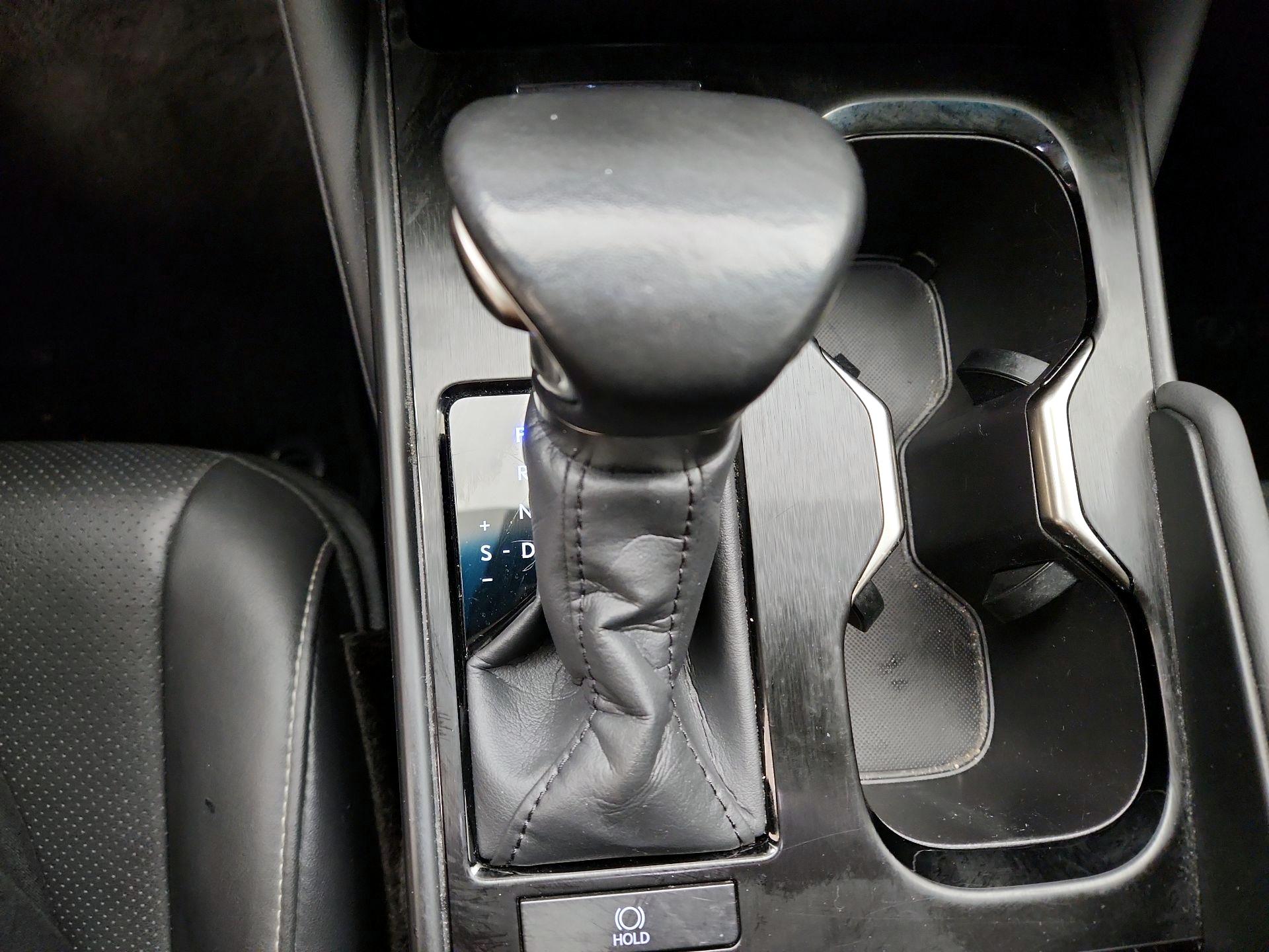 Thumbnail: 2024 Lexus ES - 18