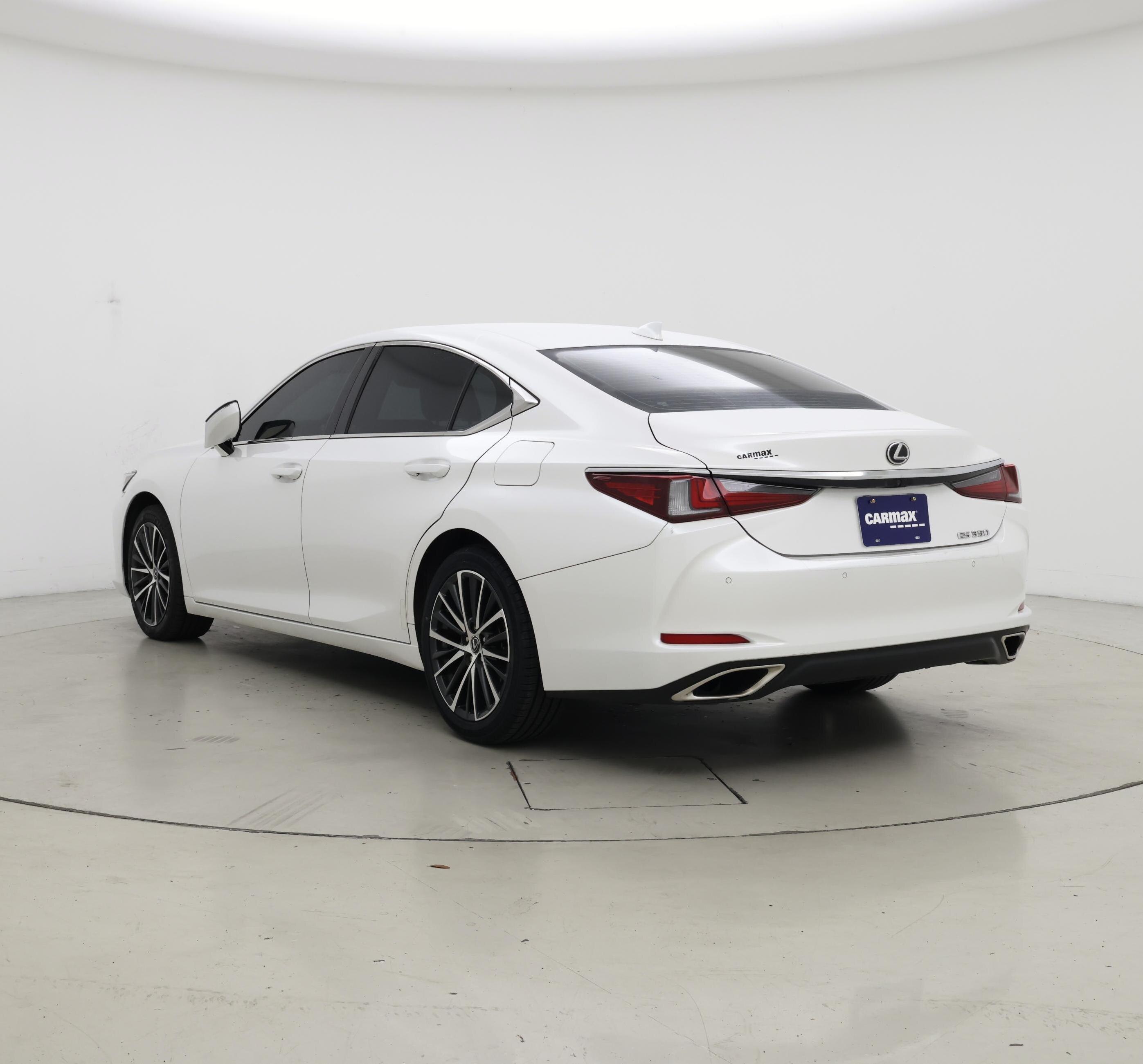 Thumbnail: 2024 Lexus ES - 2