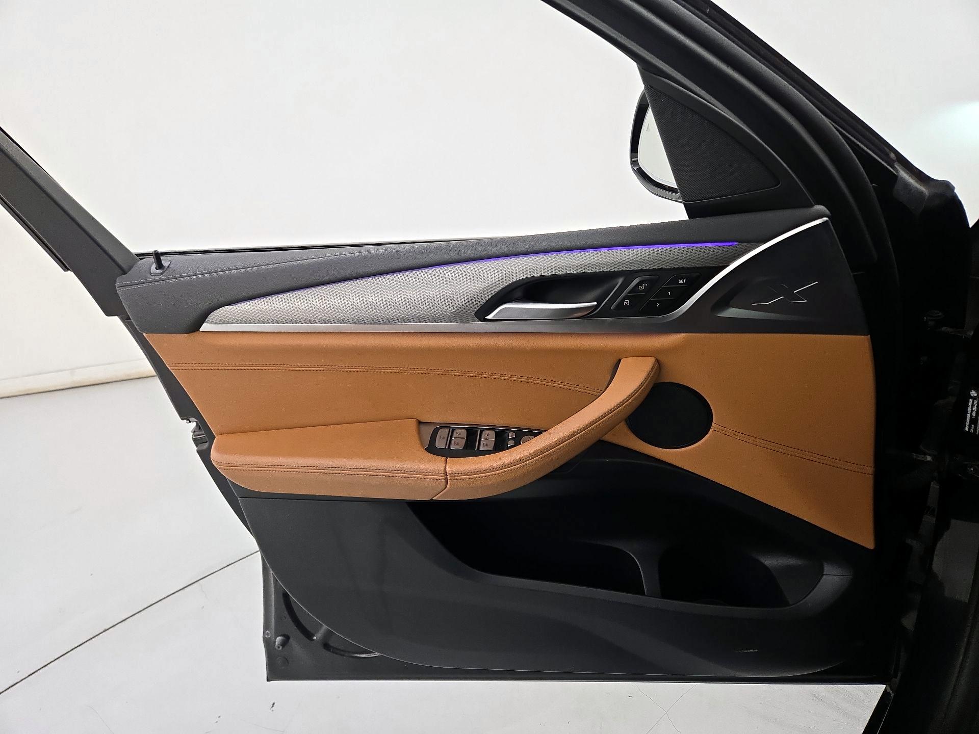 Thumbnail: 2021 BMW X3 - 12