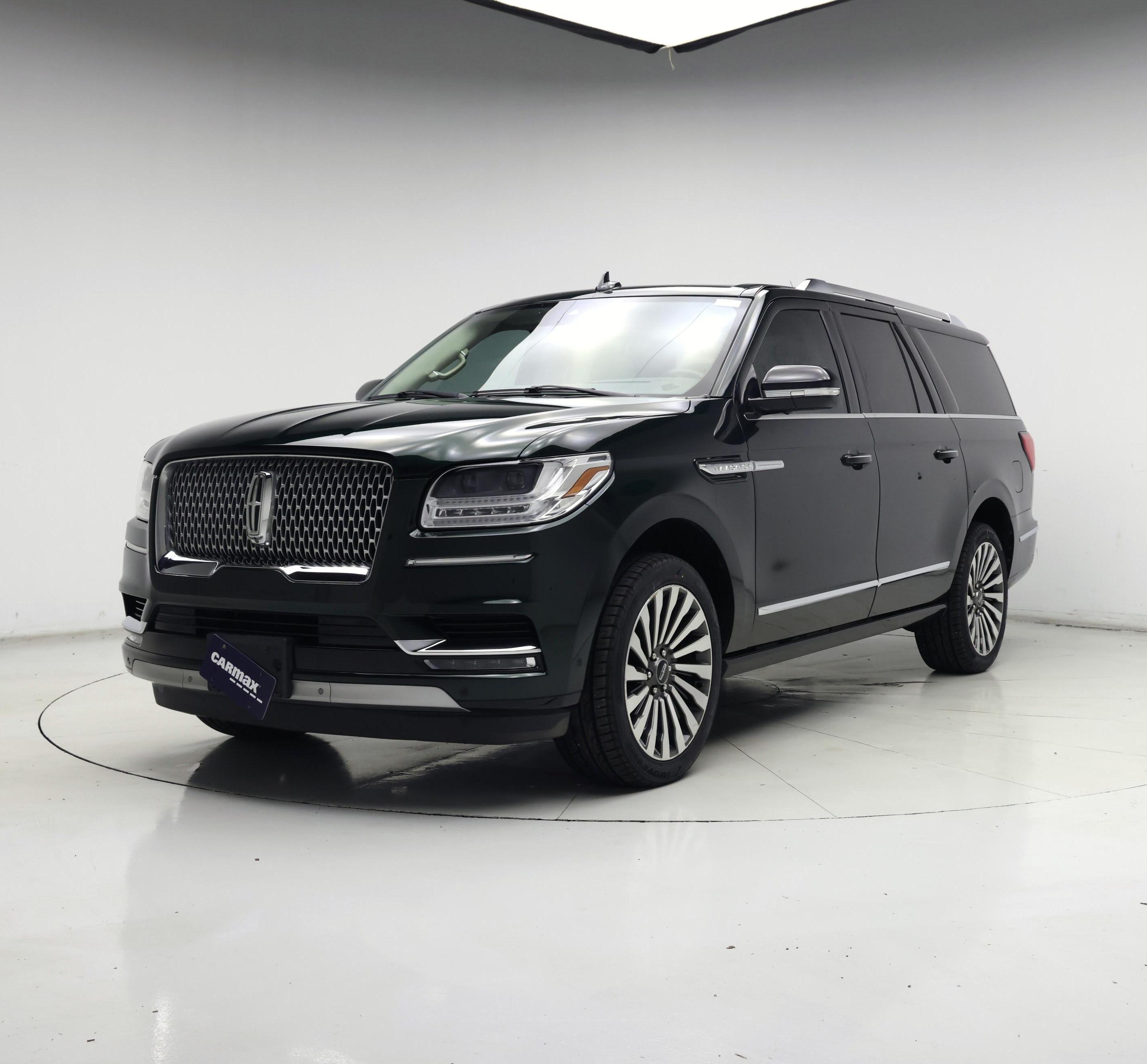 Thumbnail: 2021 Lincoln Navigator L - 4