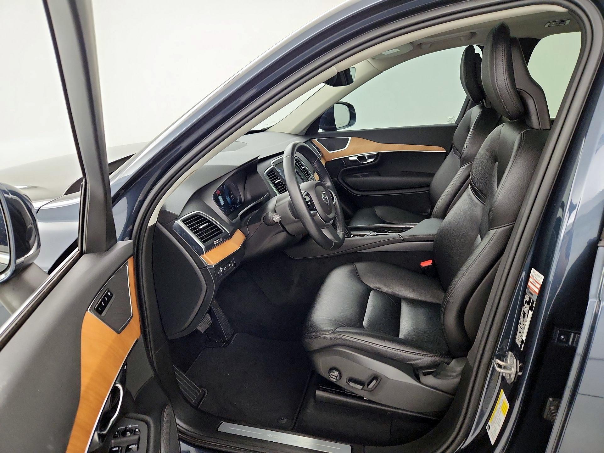 Thumbnail: 2021 Volvo XC90 - 11