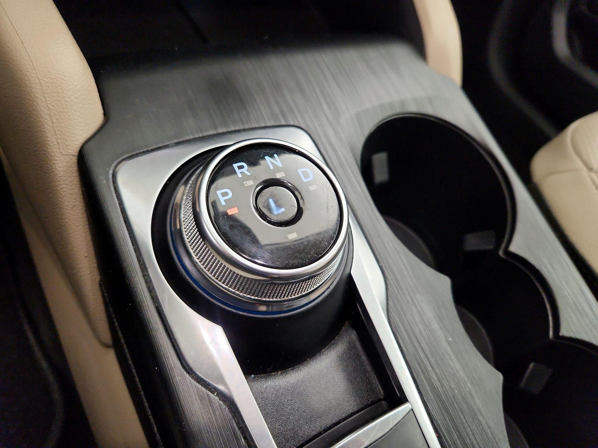 Thumbnail: 2022 Ford Escape - 17