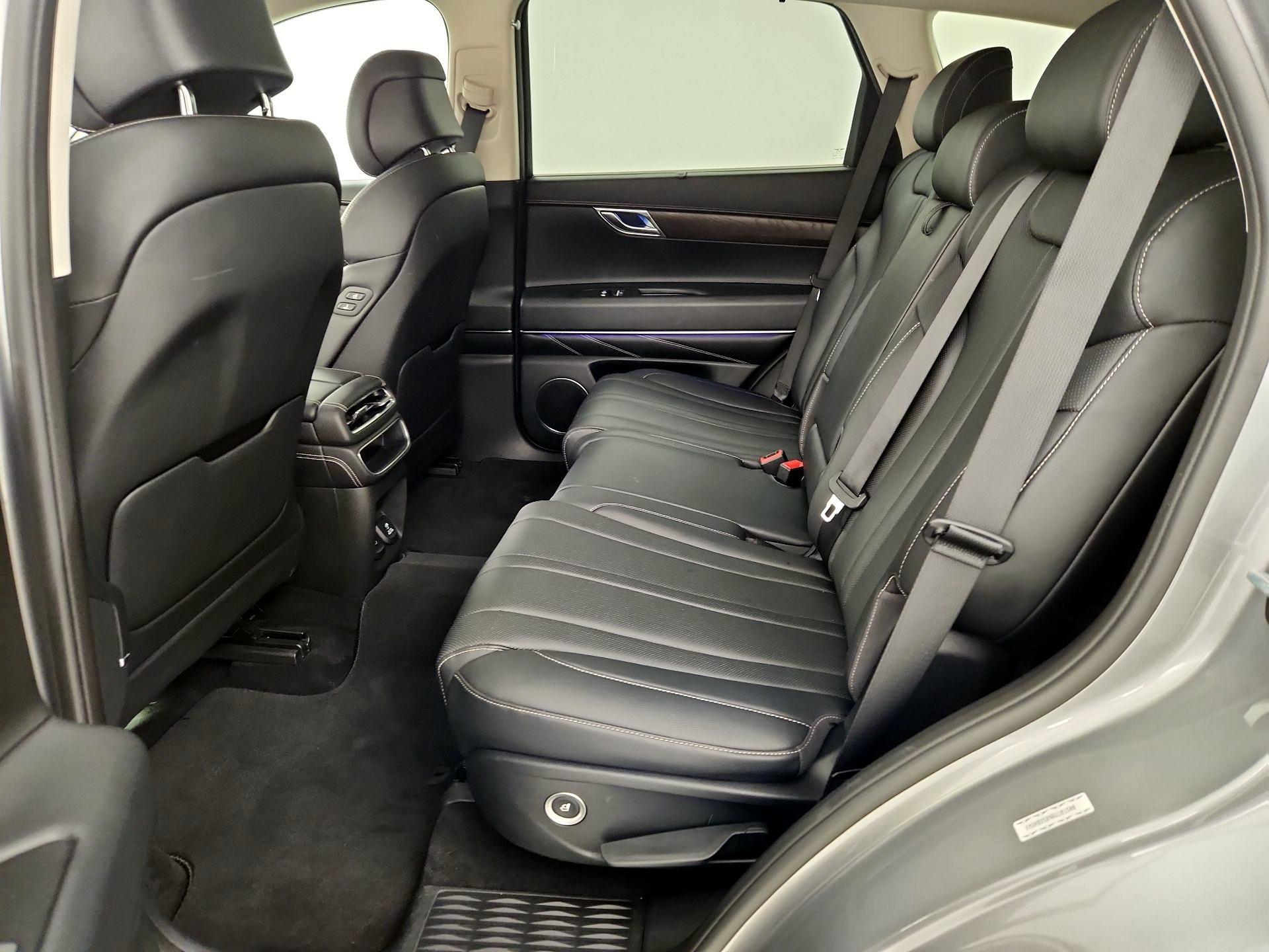 Thumbnail: 2024 Genesis GV80 - 20