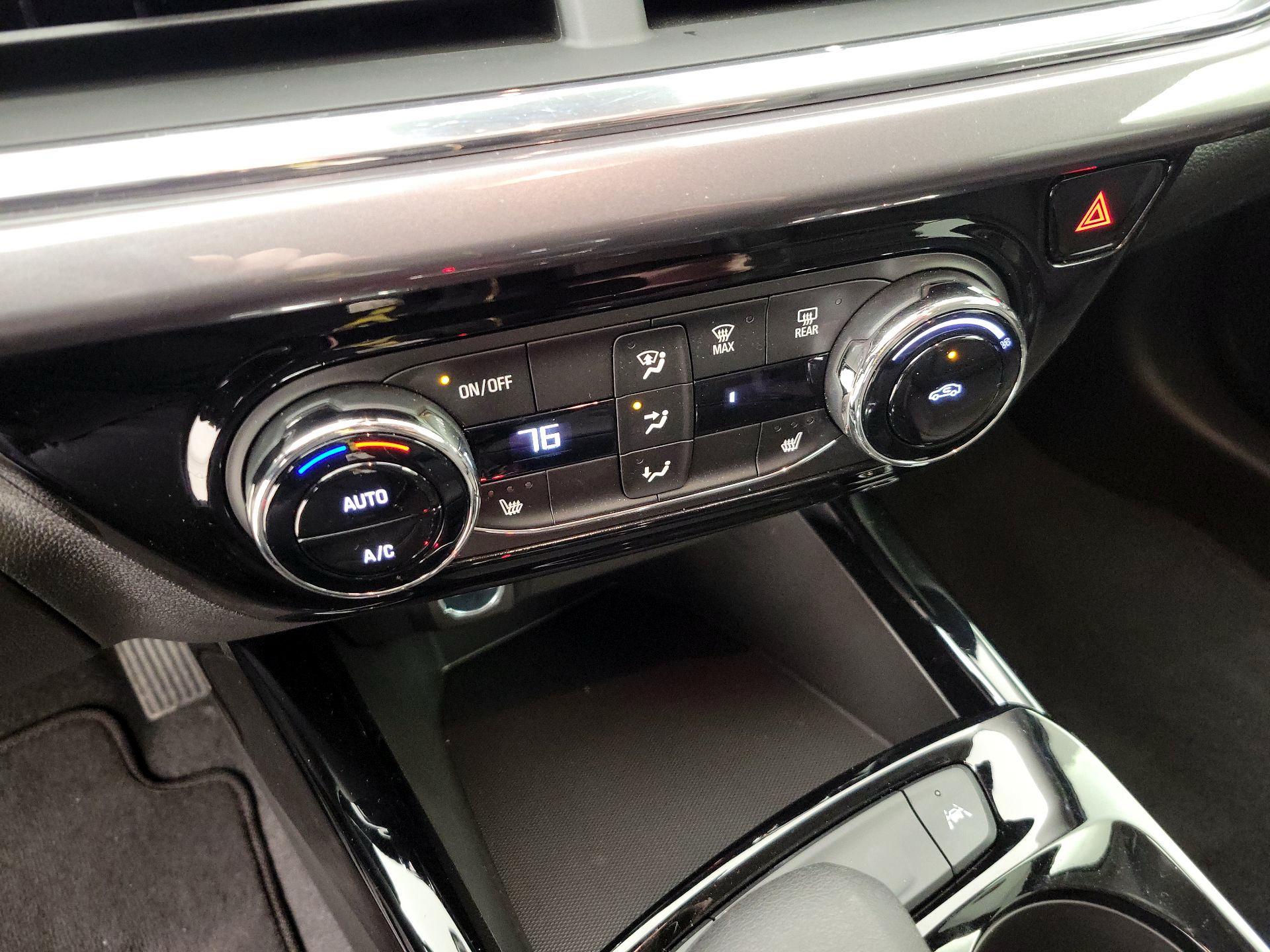 Thumbnail: 2025 Chevrolet Trax - 16