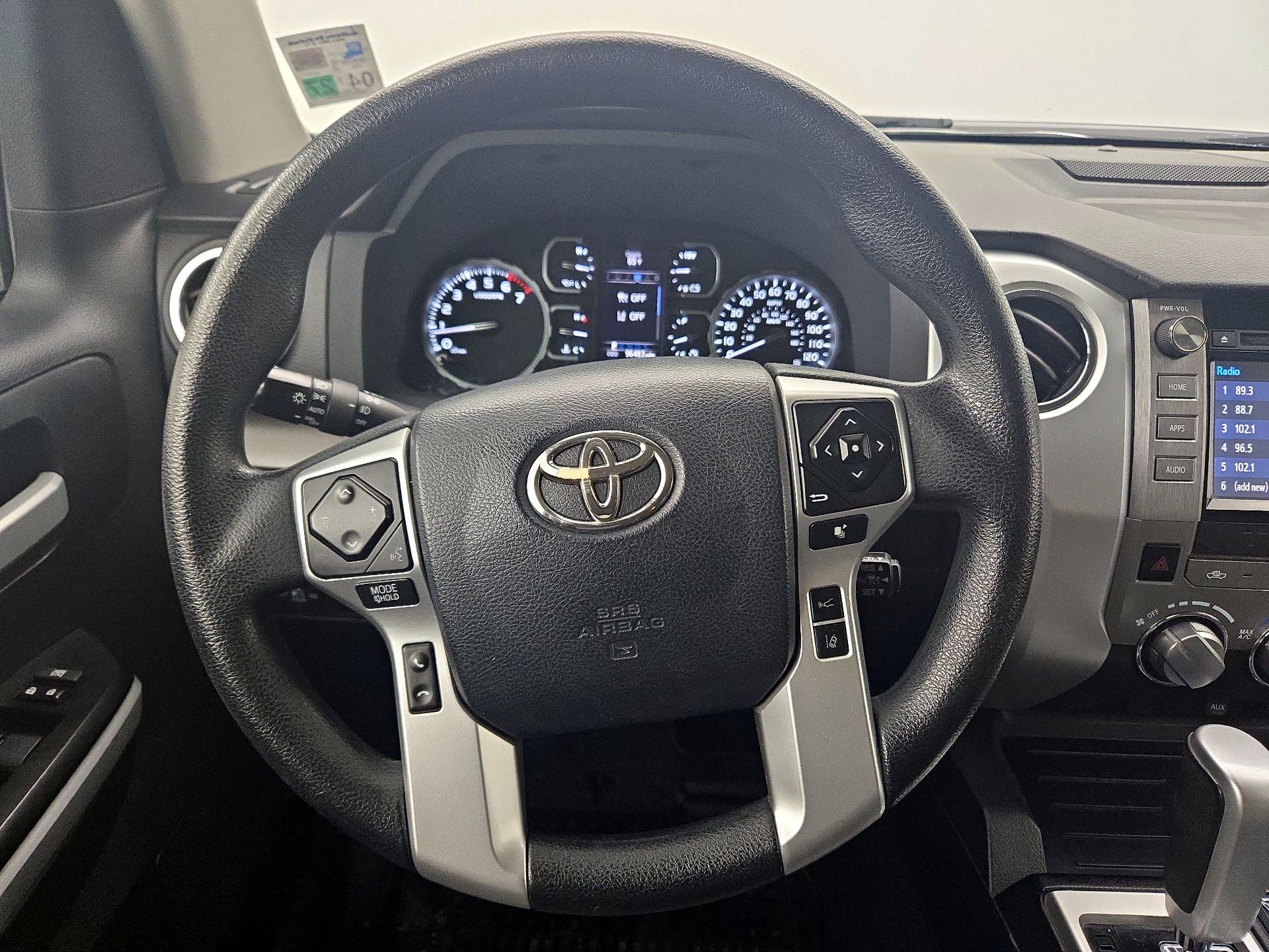 Thumbnail: 2018 Toyota Tundra - 10