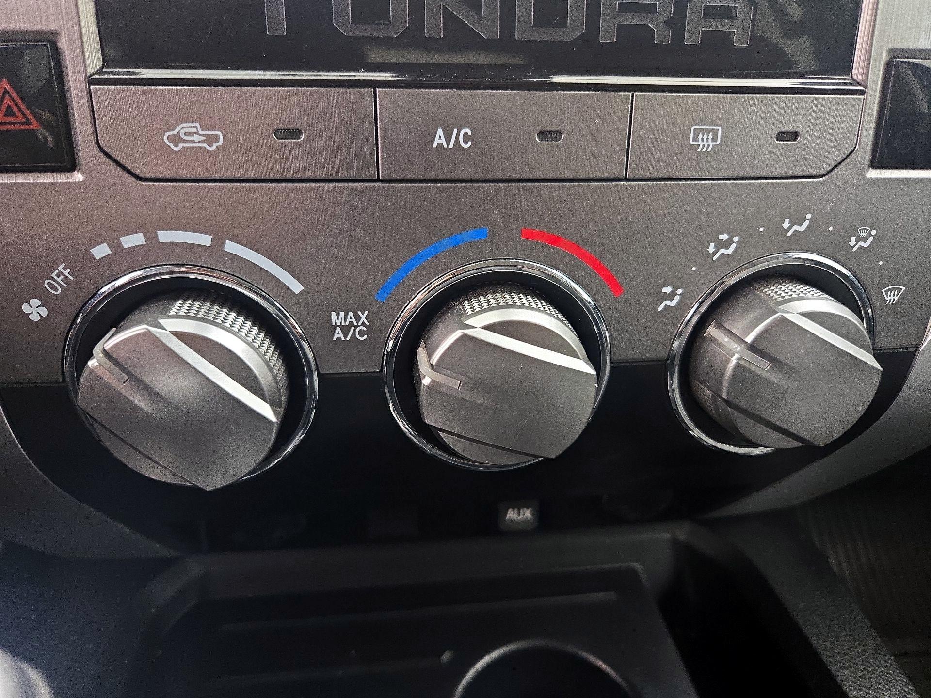 Thumbnail: 2018 Toyota Tundra - 16