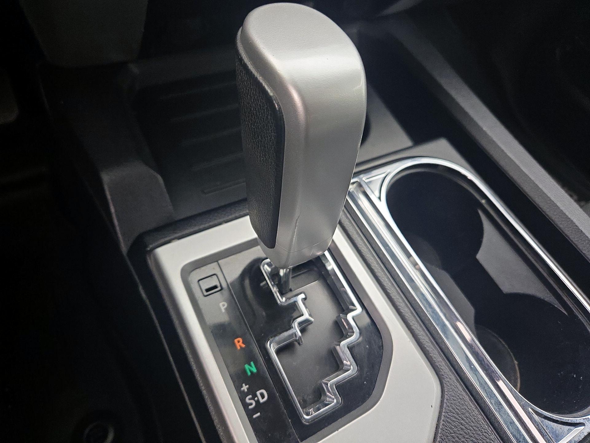 Thumbnail: 2018 Toyota Tundra - 17