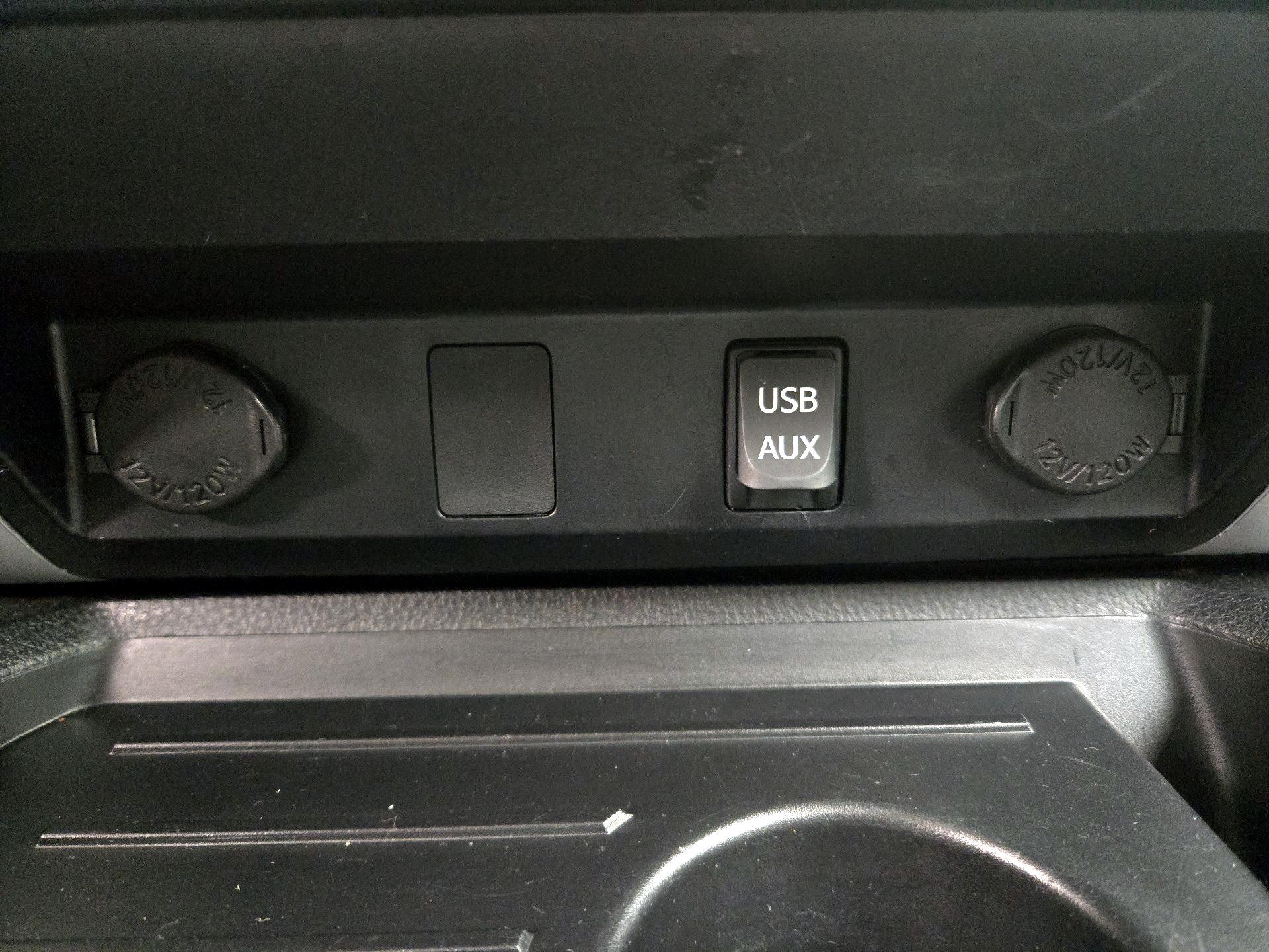 Thumbnail: 2018 Toyota Tundra - 18