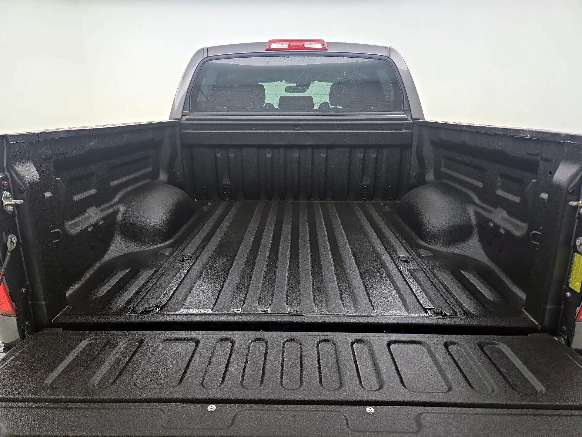 Thumbnail: 2018 Toyota Tundra - 20