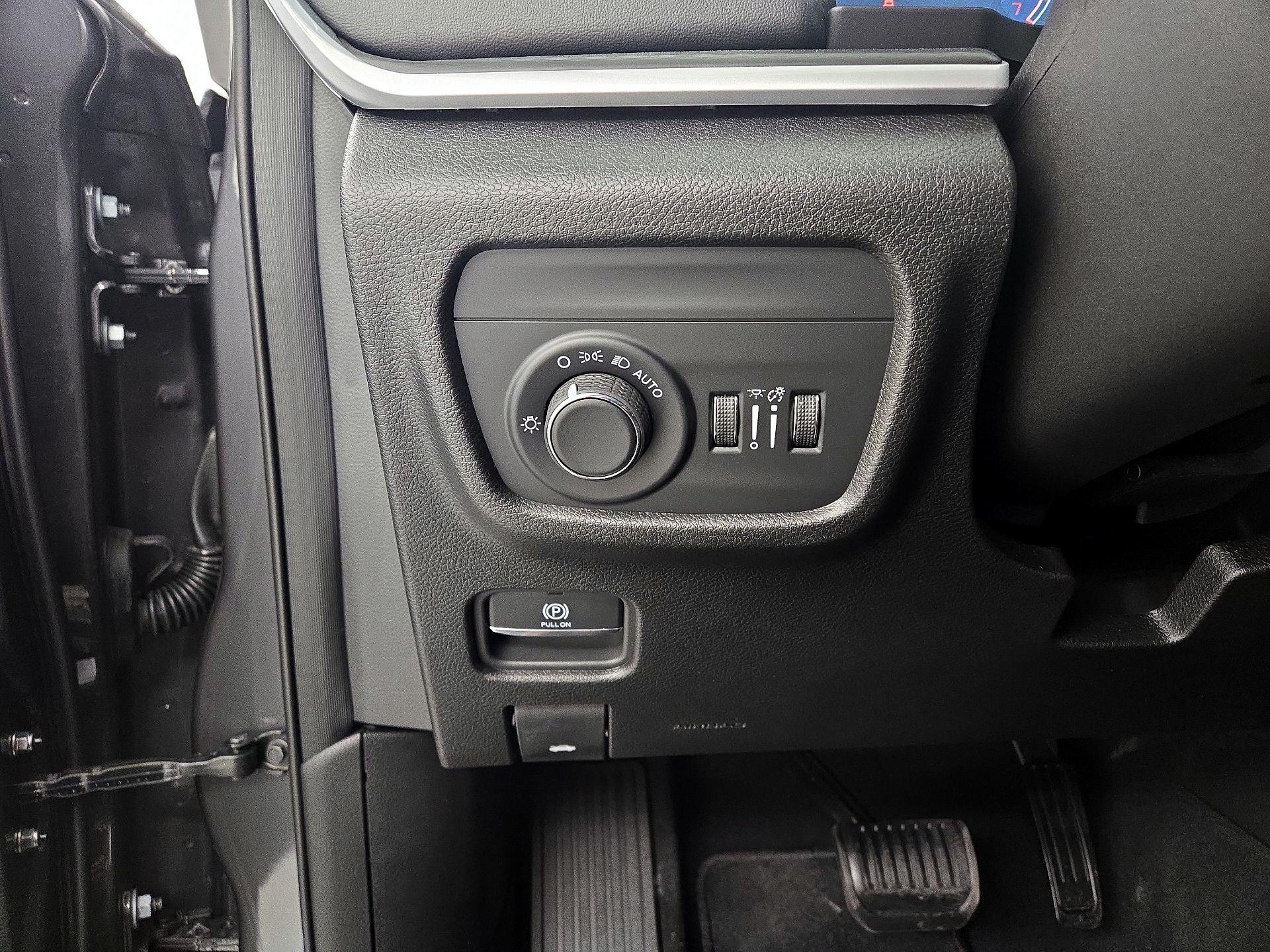 Thumbnail: 2025 Jeep Grand Cherokee - 13