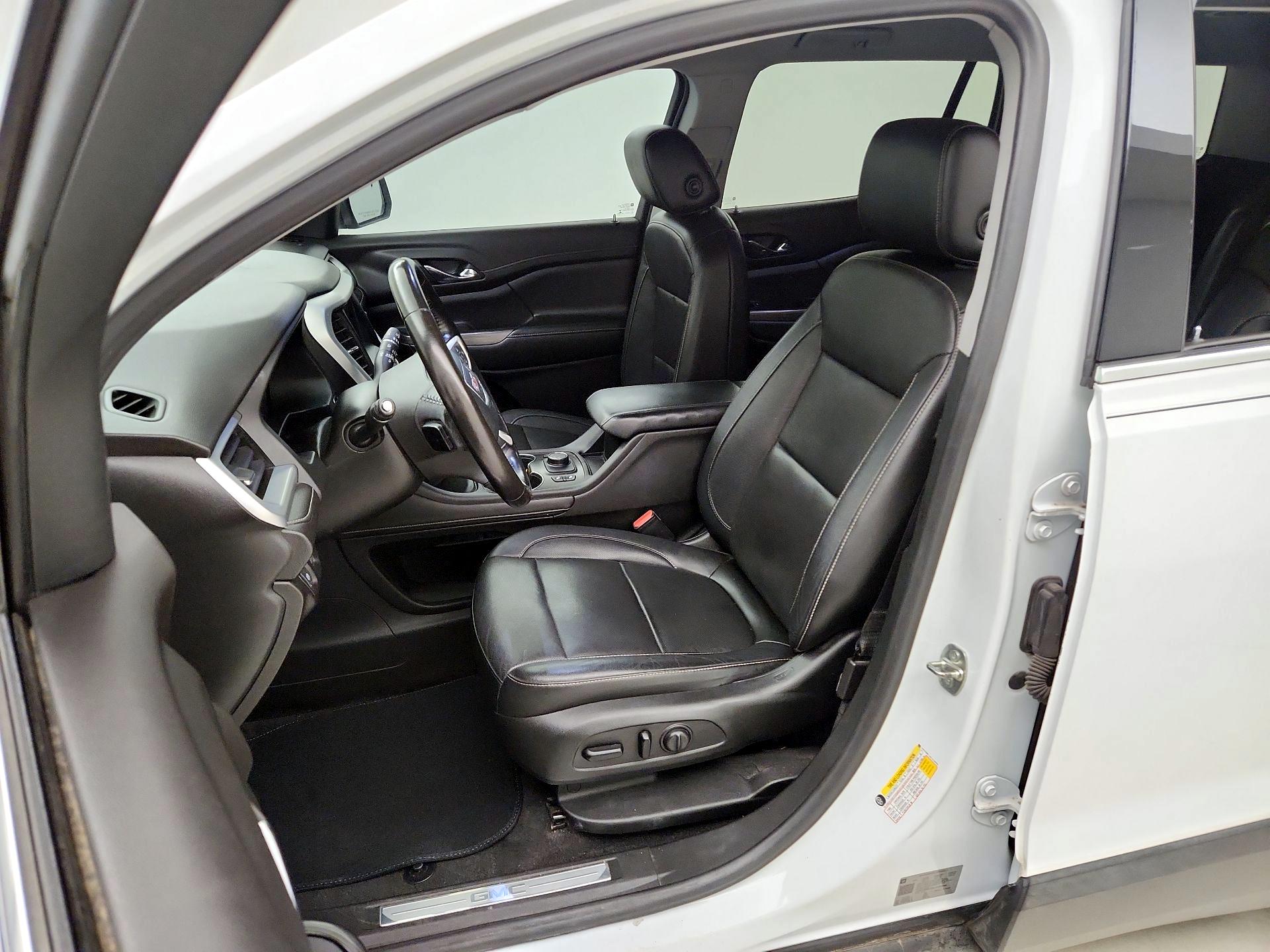 Thumbnail: 2020 GMC Acadia - 11