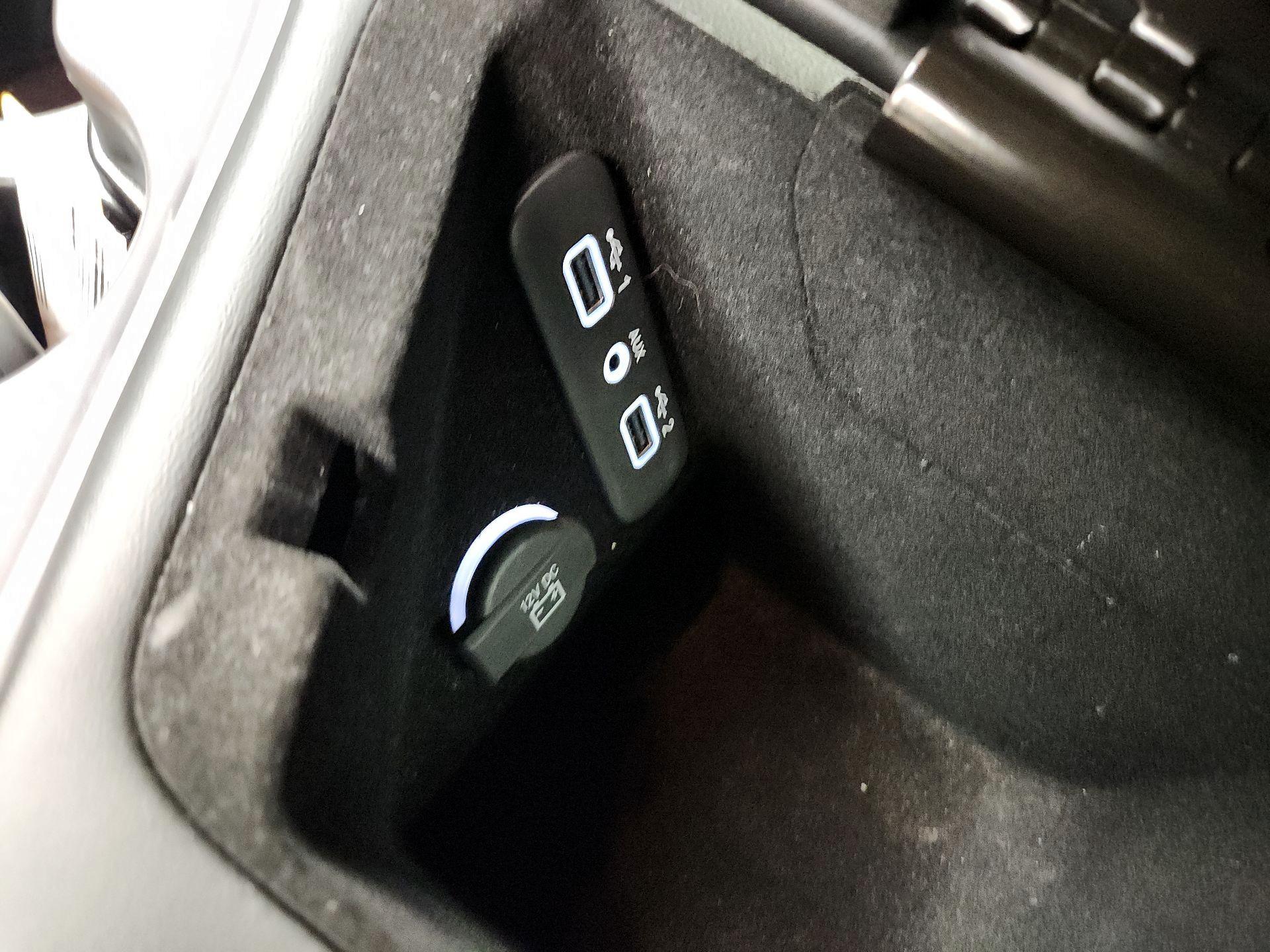 Thumbnail: 2021 Dodge Challenger - 18