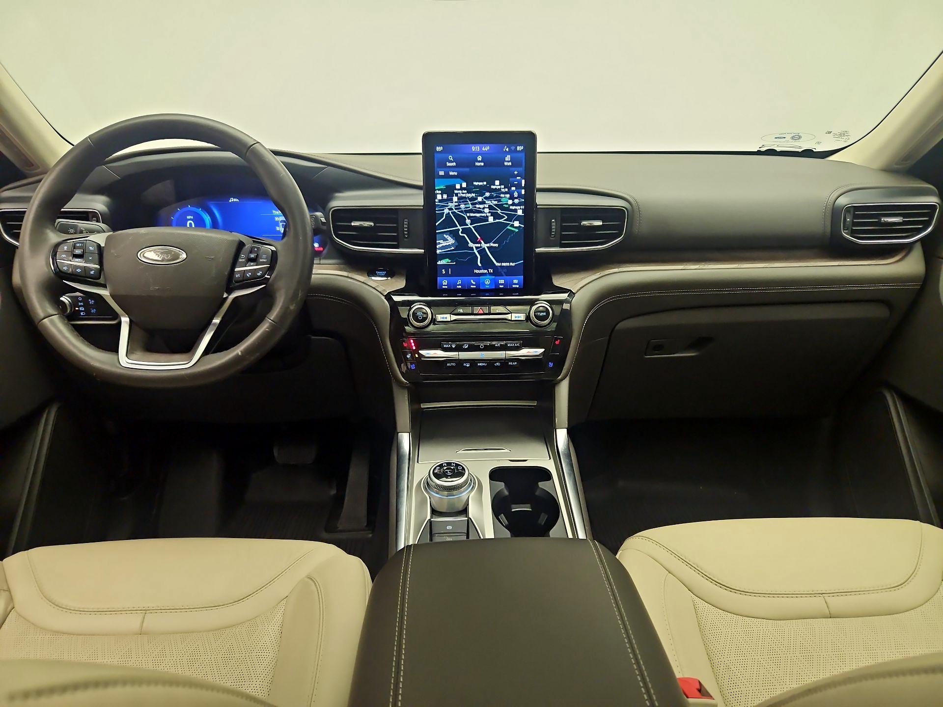 Thumbnail: 2022 Ford Explorer - 9