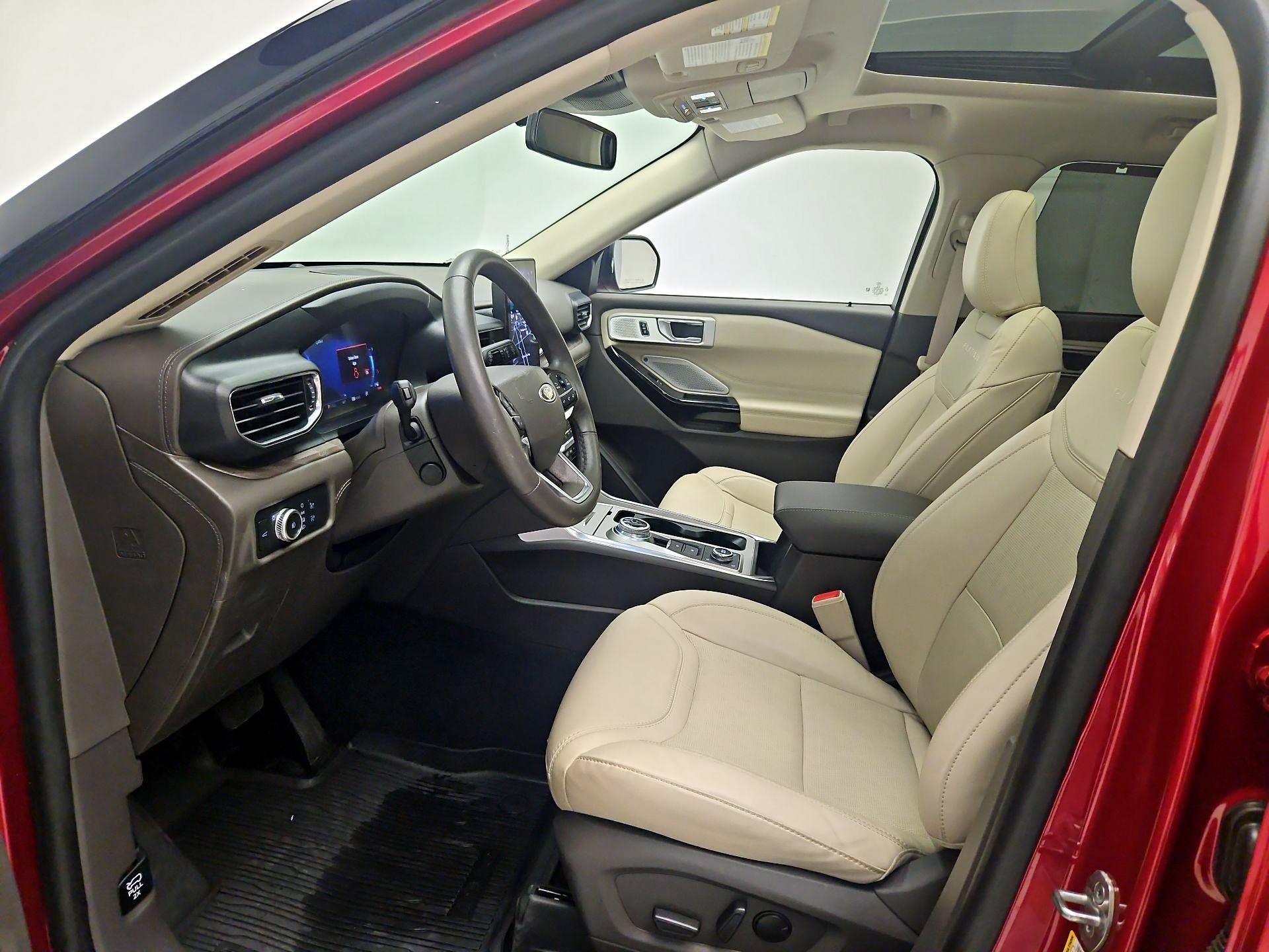 Thumbnail: 2022 Ford Explorer - 11