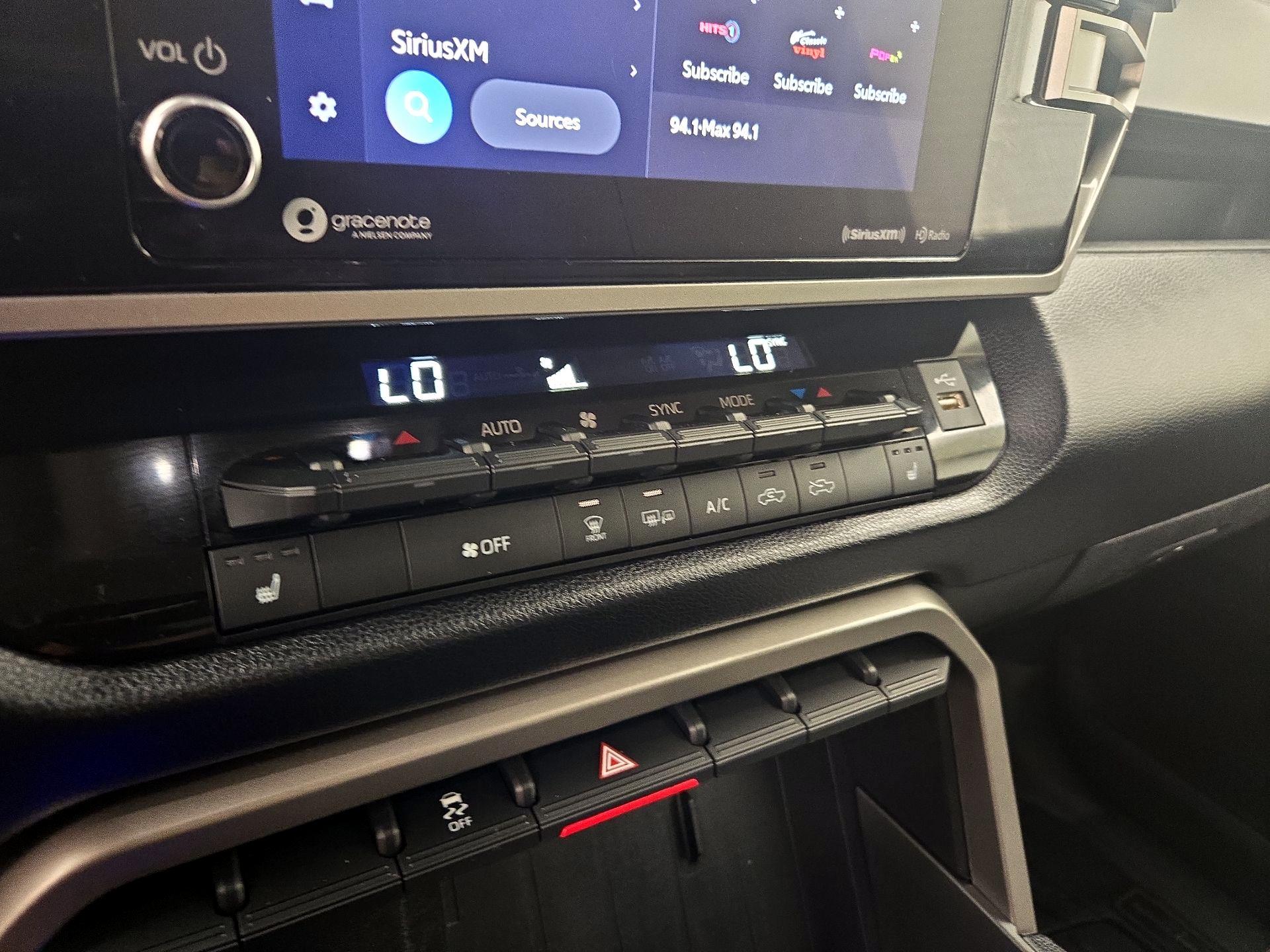 Thumbnail: 2024 Toyota Tundra - 16