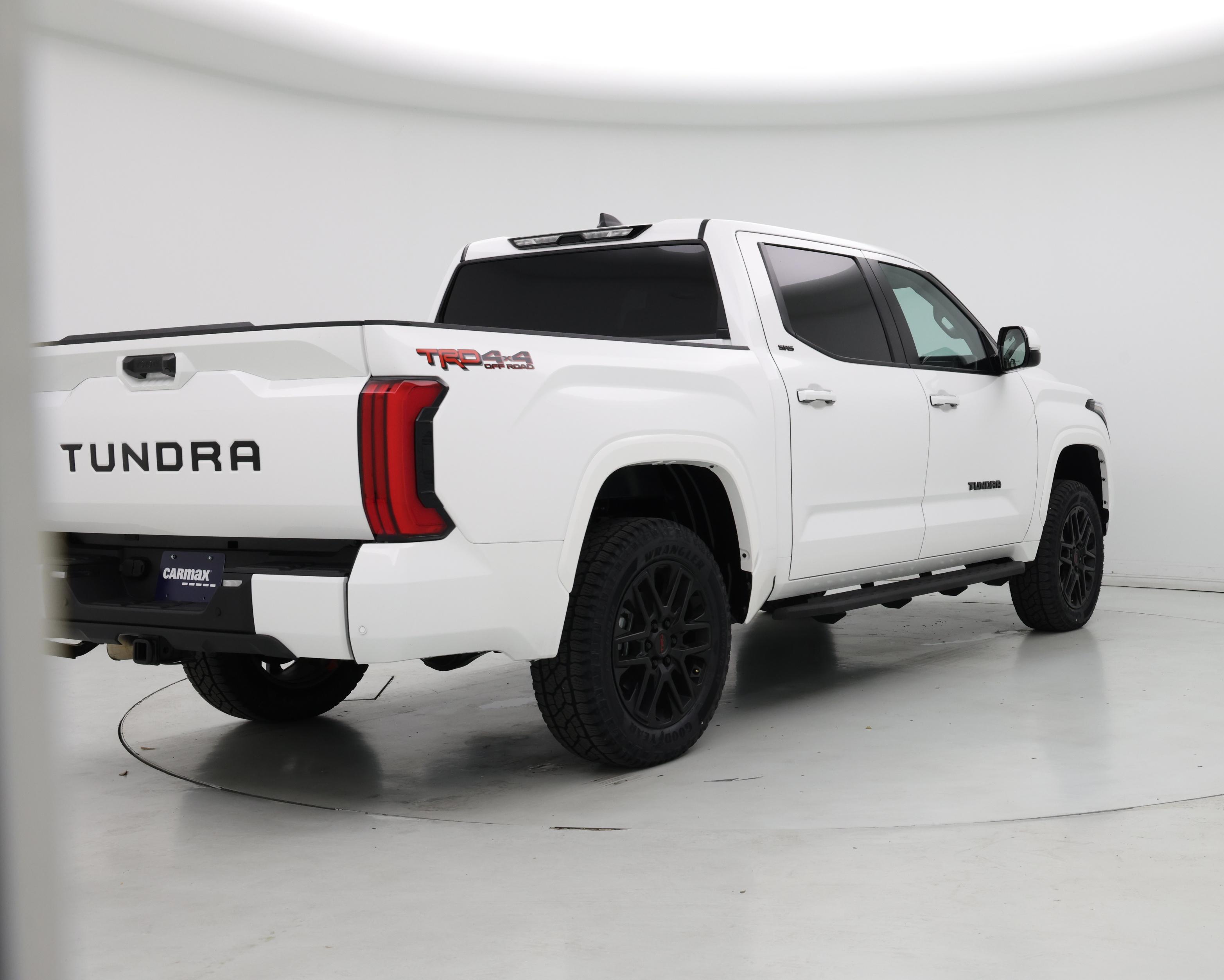 Thumbnail: 2024 Toyota Tundra - 8