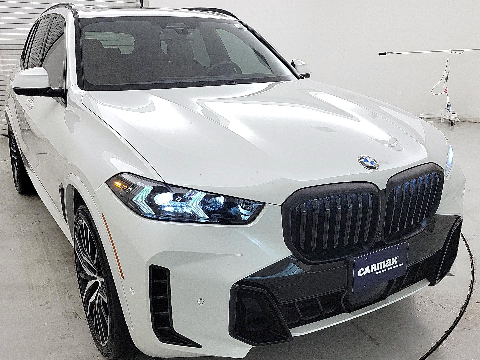 Thumbnail: 2024 BMW X5 - 1