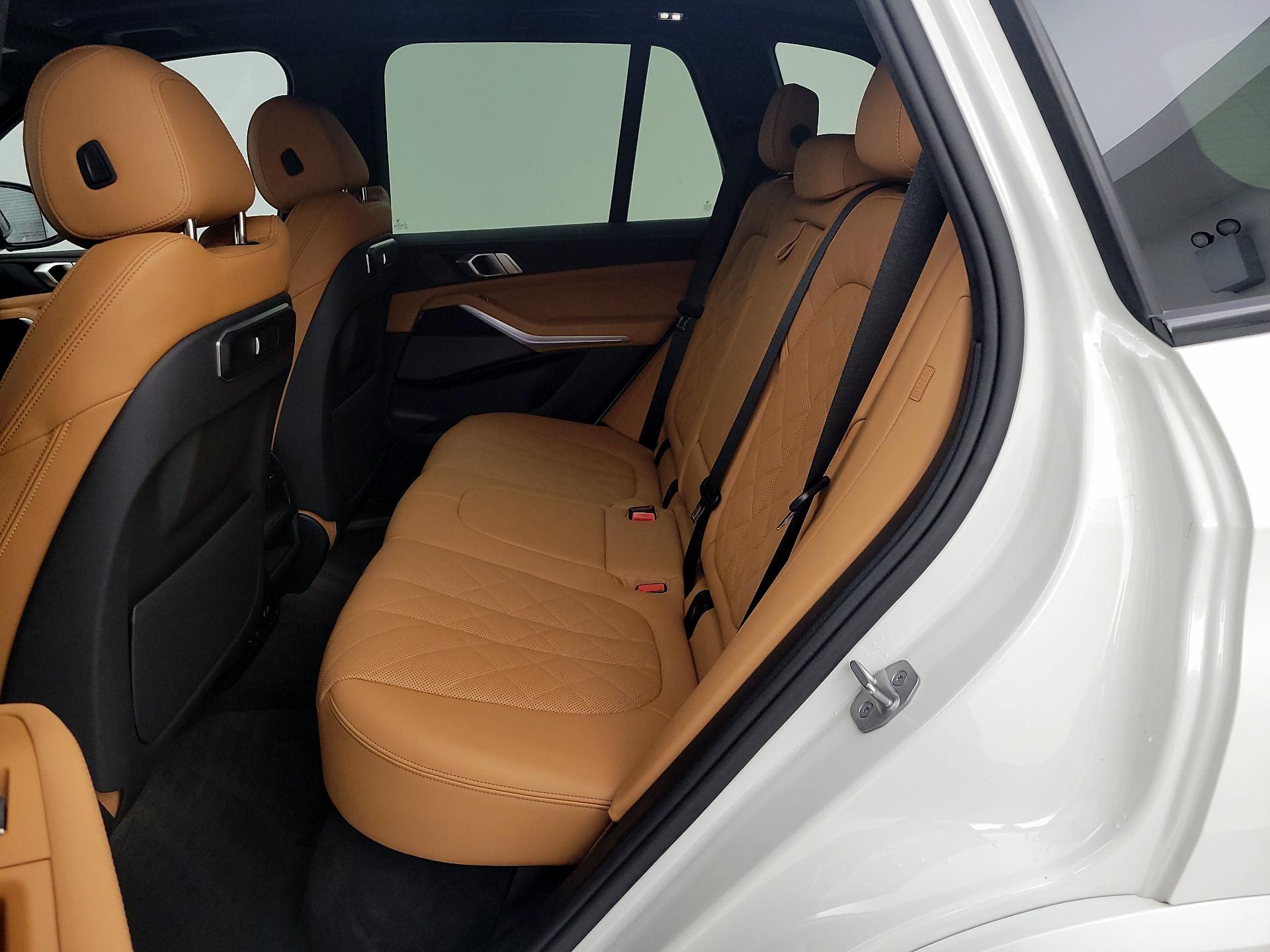 Thumbnail: 2024 BMW X5 - 19