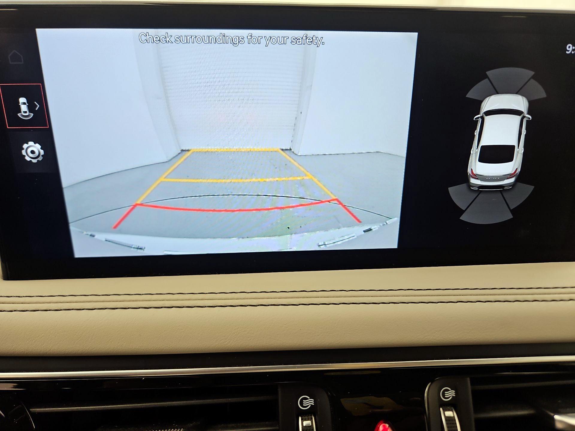 Thumbnail: 2023 Genesis G70 - 15