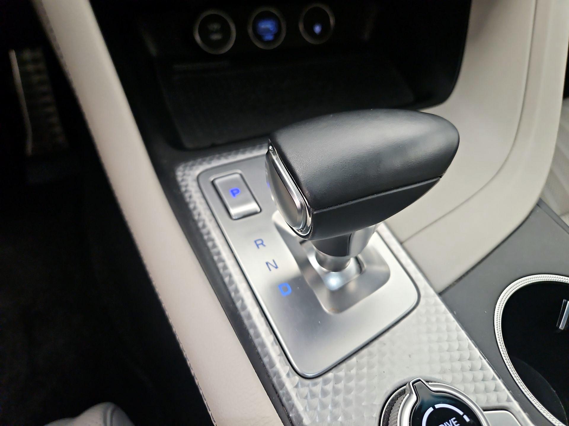 Thumbnail: 2023 Genesis G70 - 18