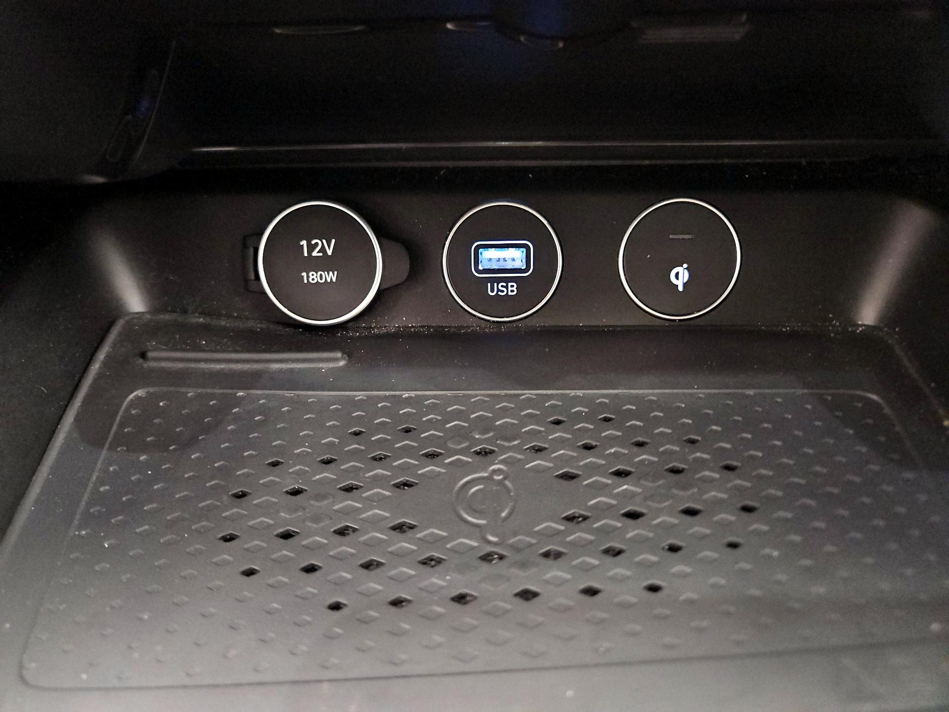 Thumbnail: 2023 Genesis G70 - 19