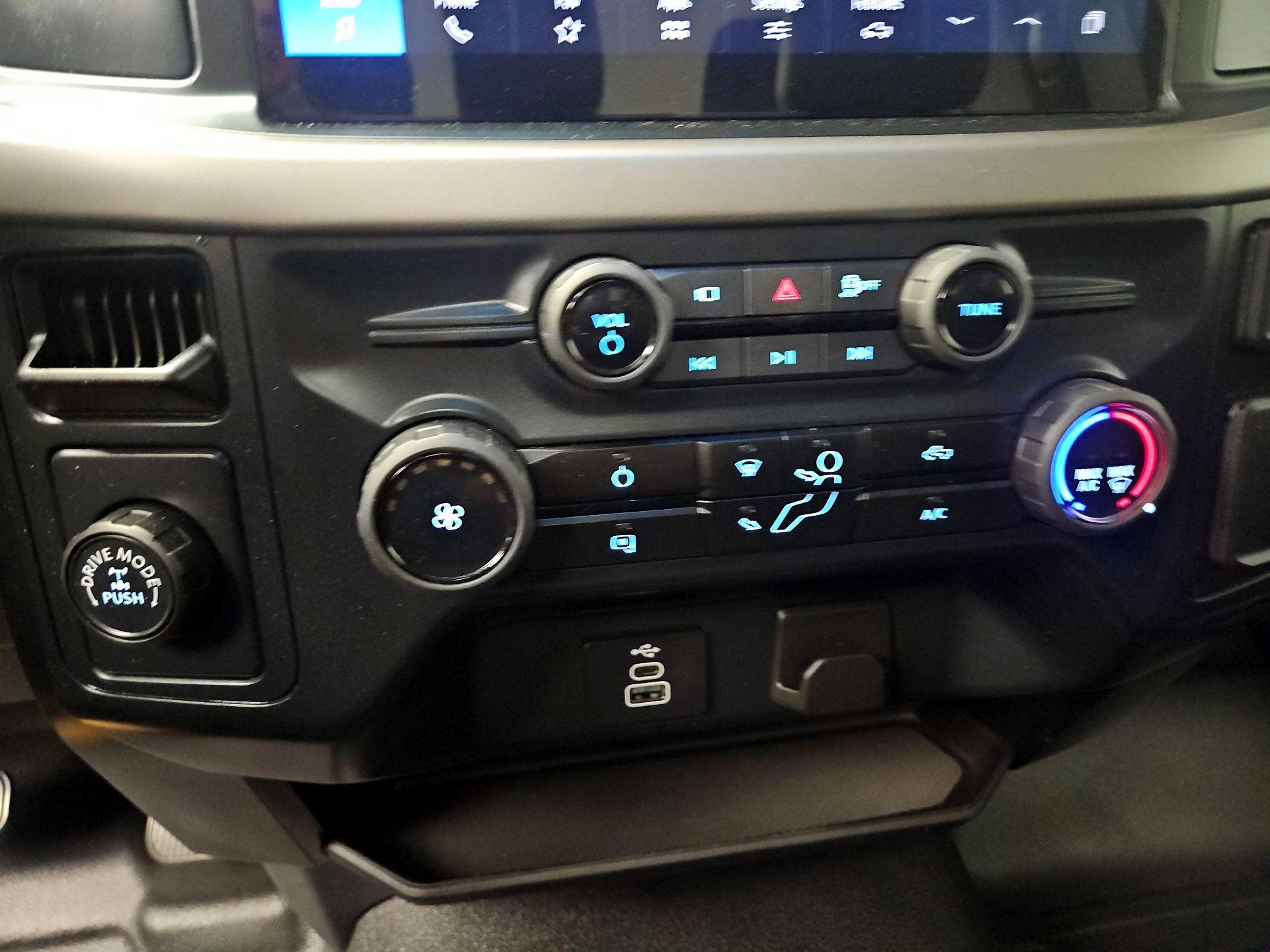 Thumbnail: 2025 Ford F-150 - 16